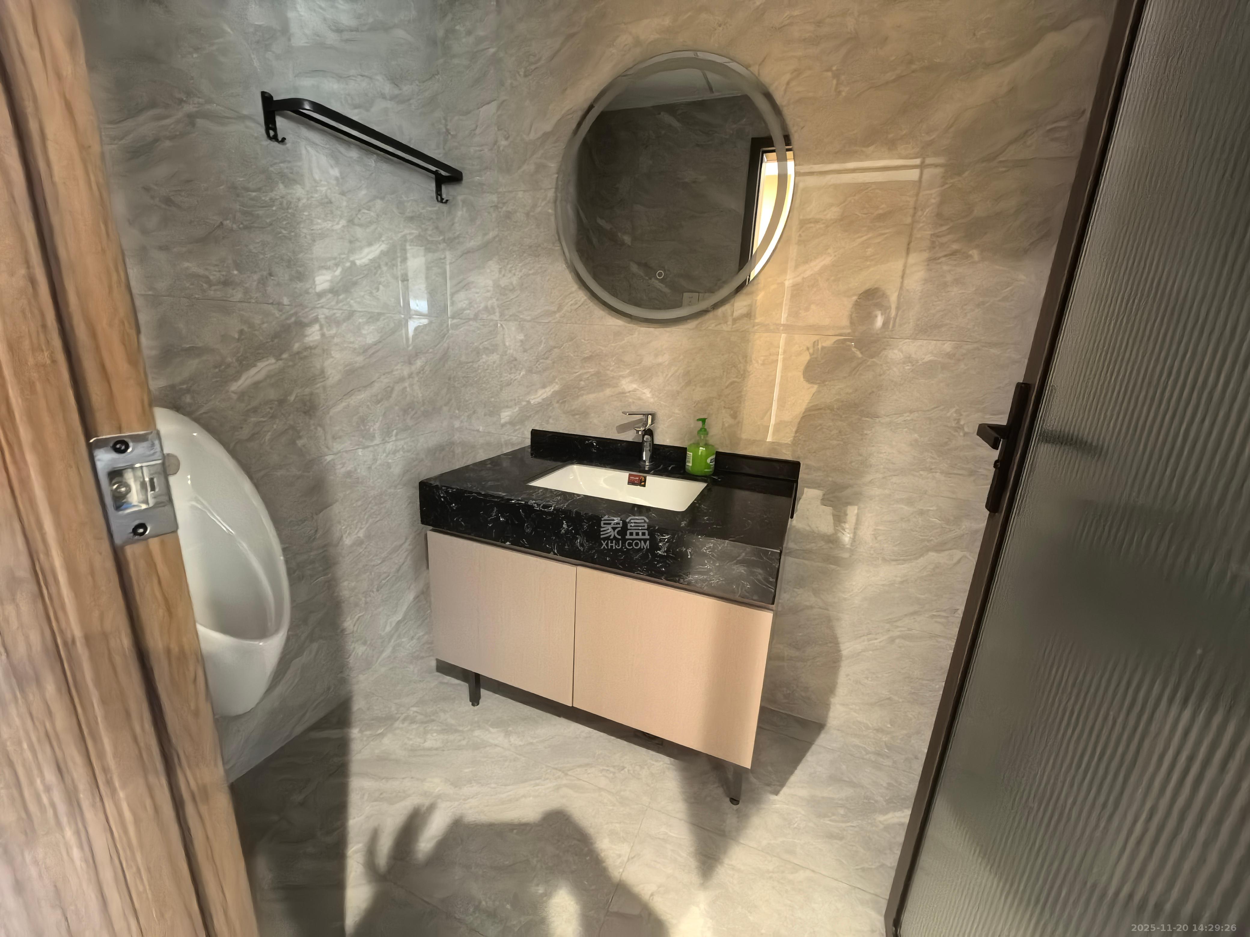 兰亭湾畔 1室0厅0卫 9000.0元/月 兰亭湾畔 1室0厅0卫 9000.0元/月室内图