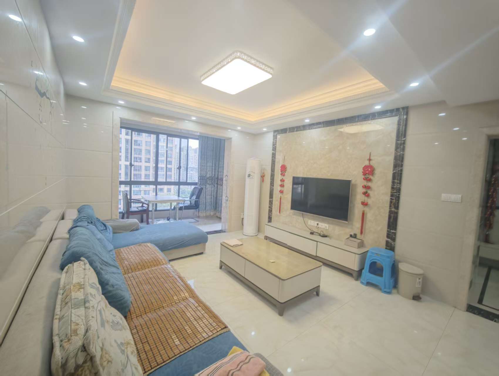 融冠亲城  4室2厅2卫    3000.0元/月室内图