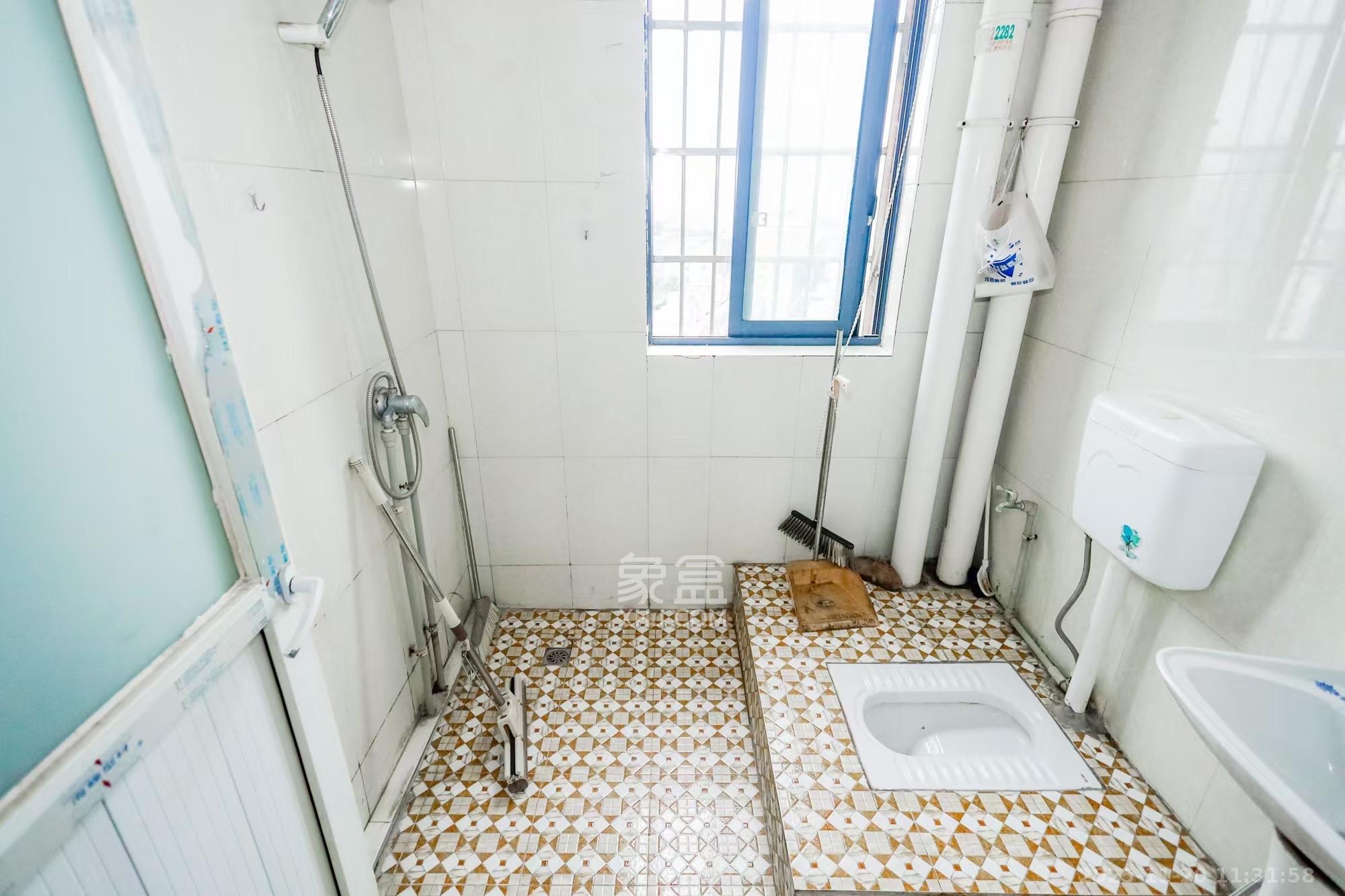 瑞都华庭(华庭美苑) 2室1厅1卫 1800.0元/月 瑞都华庭(华庭美苑) 2室1厅1卫 1800.0元/月室内图