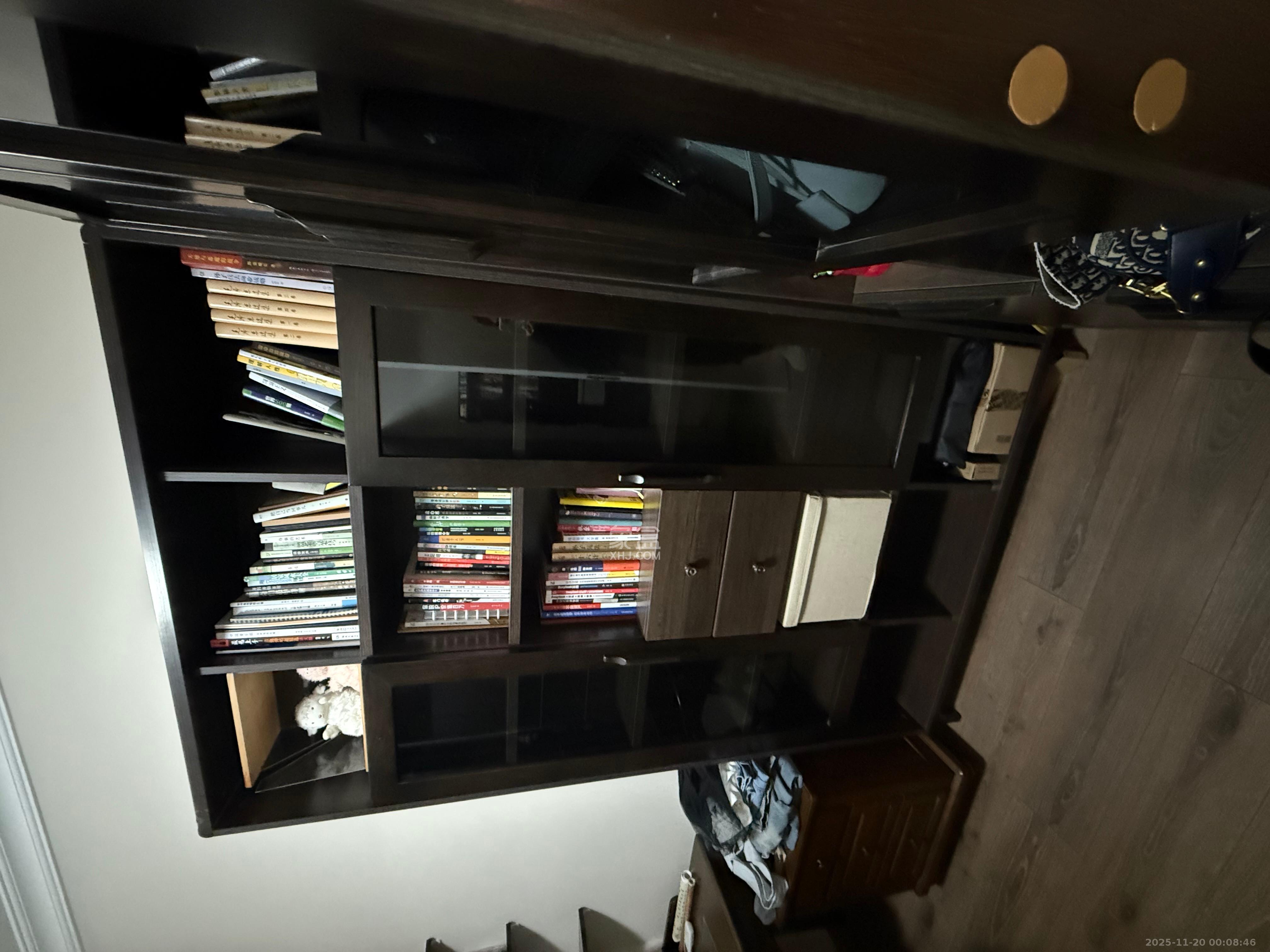 蓝光幸福满庭  4室2厅2卫    3200.0元/月室内图