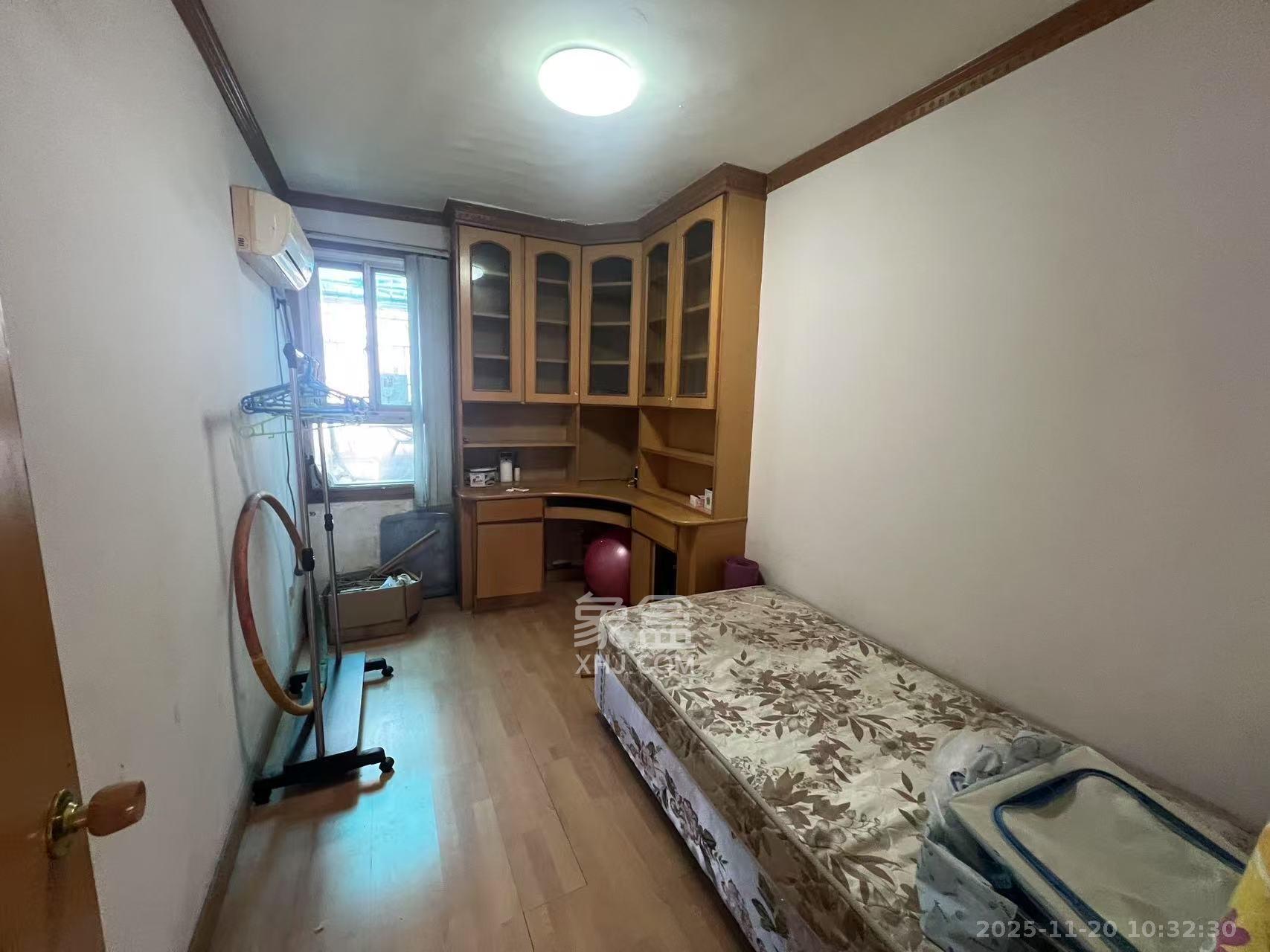 福乐凯公寓 3室2厅2卫 3000.0元/月 福乐凯公寓 3室2厅2卫 3000.0元/月室内图