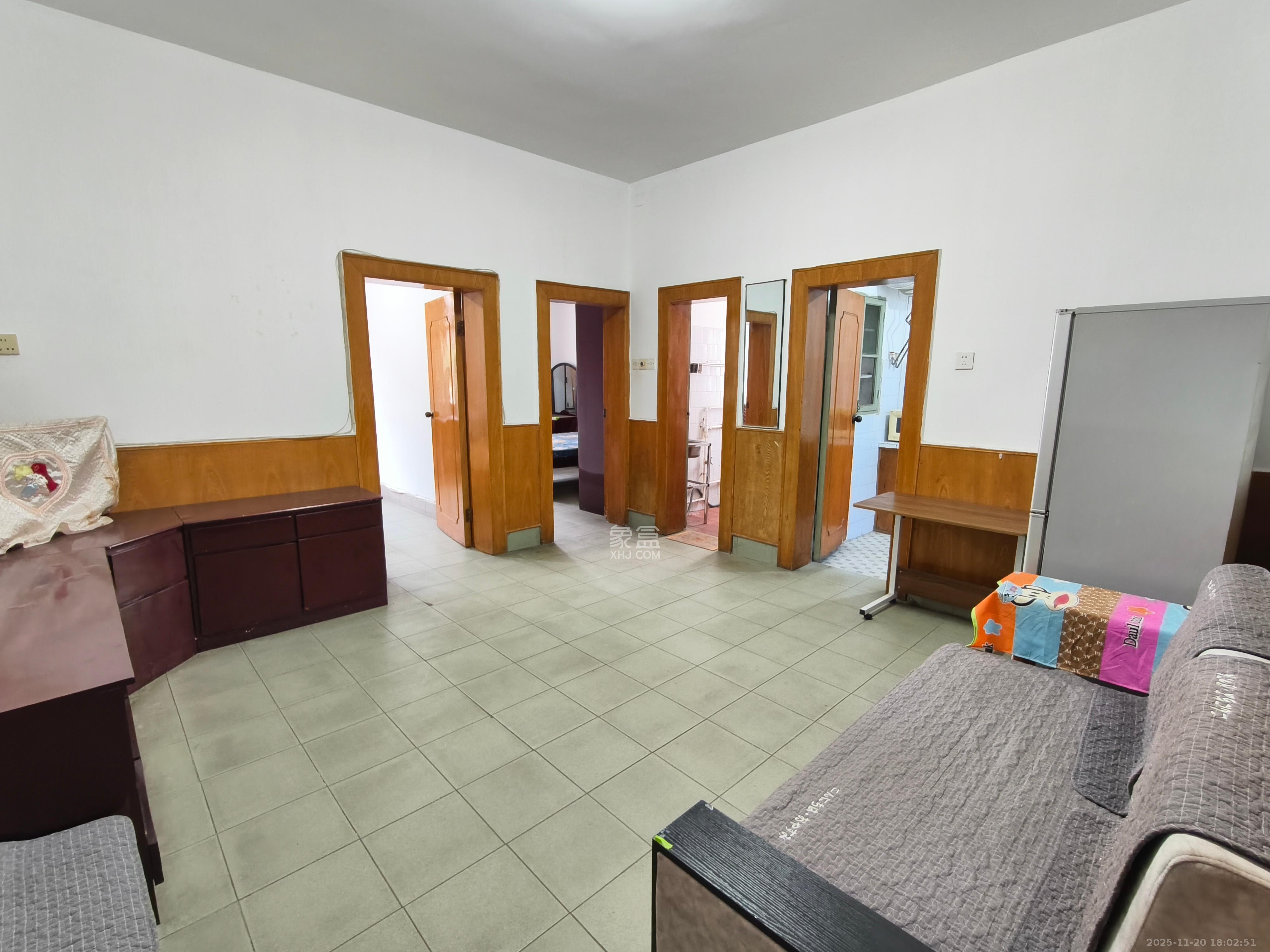 浦沅生活三区 2室1厅1卫 1000.0元/月 浦沅生活三区 2室1厅1卫 1000.0元/月室内图