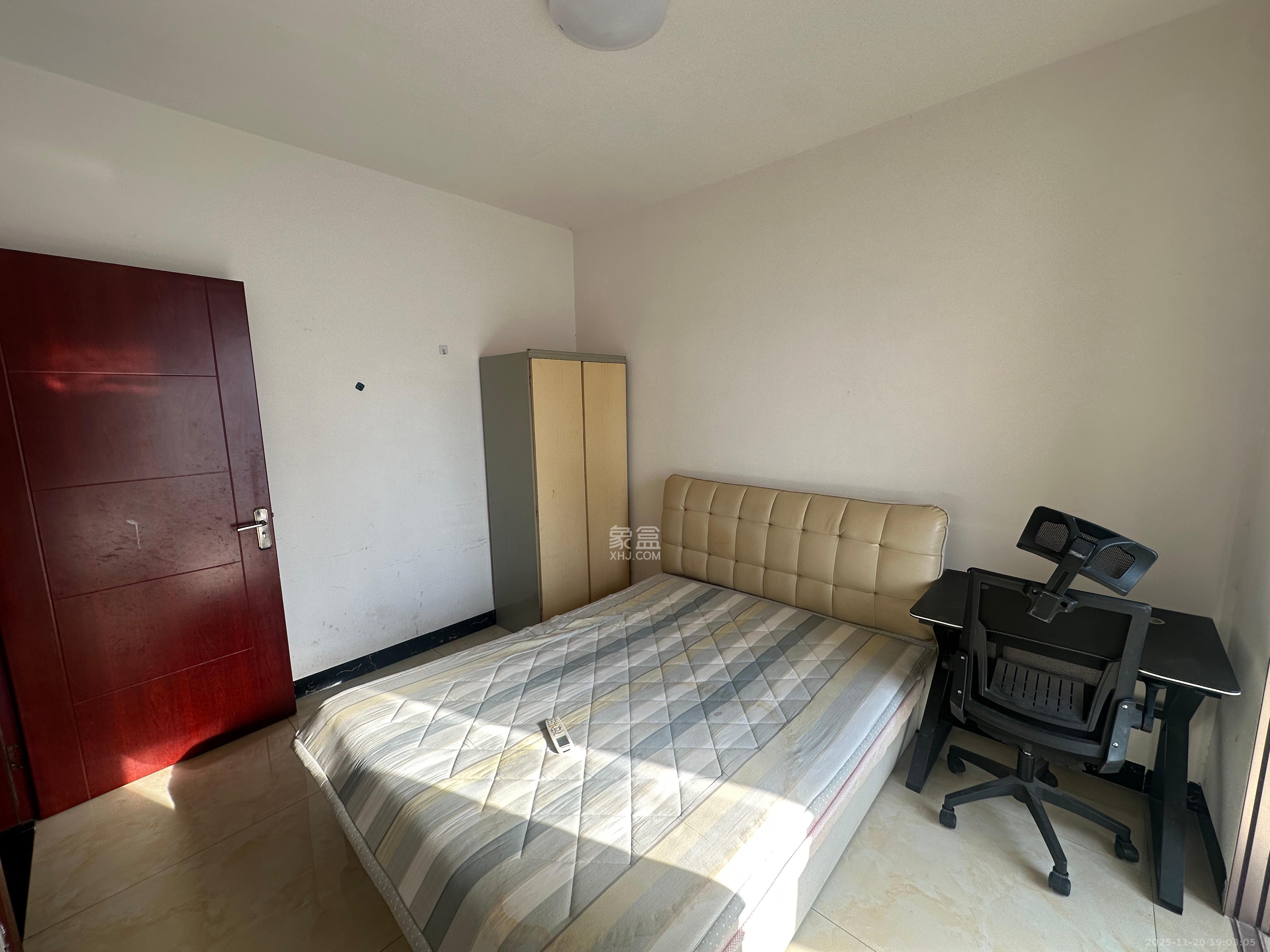 兴旺正佳广场(金石雅苑) 3室1厅1卫 2500.0元/月 兴旺正佳广场(金石雅苑) 3室1厅1卫 2500.0元/月室内图