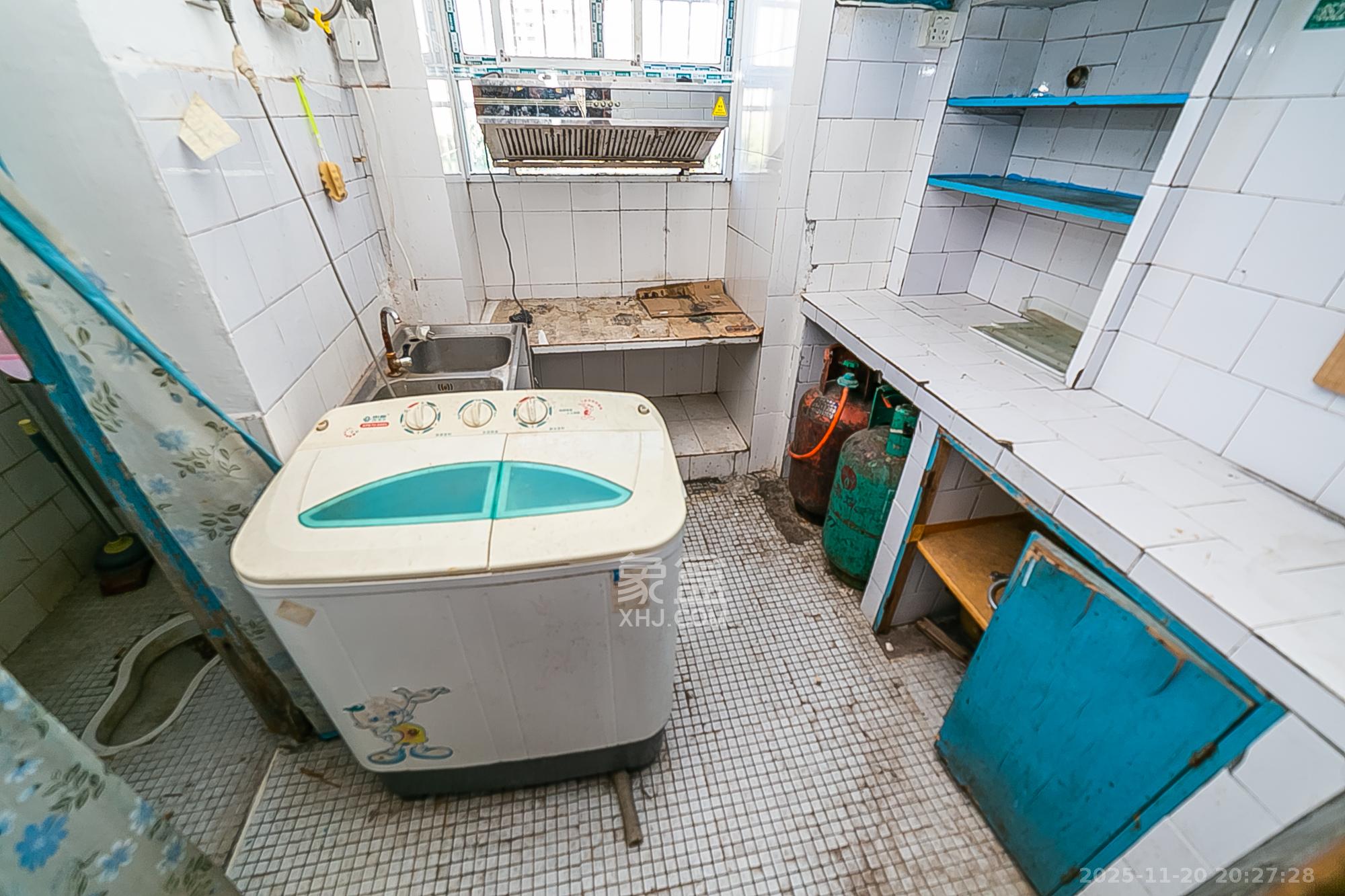 二机小区  2室1厅1卫    32.8万其他