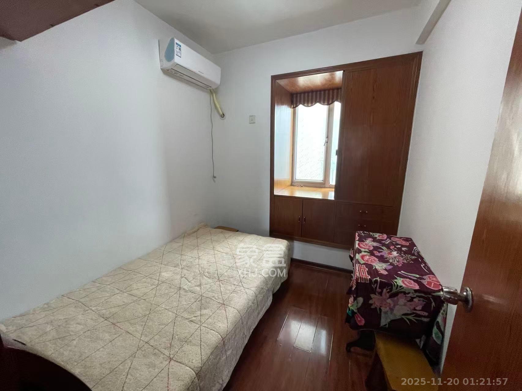 凯通国际城（凯通朝庭）  3室1厅1卫    2600.0元/月室内图