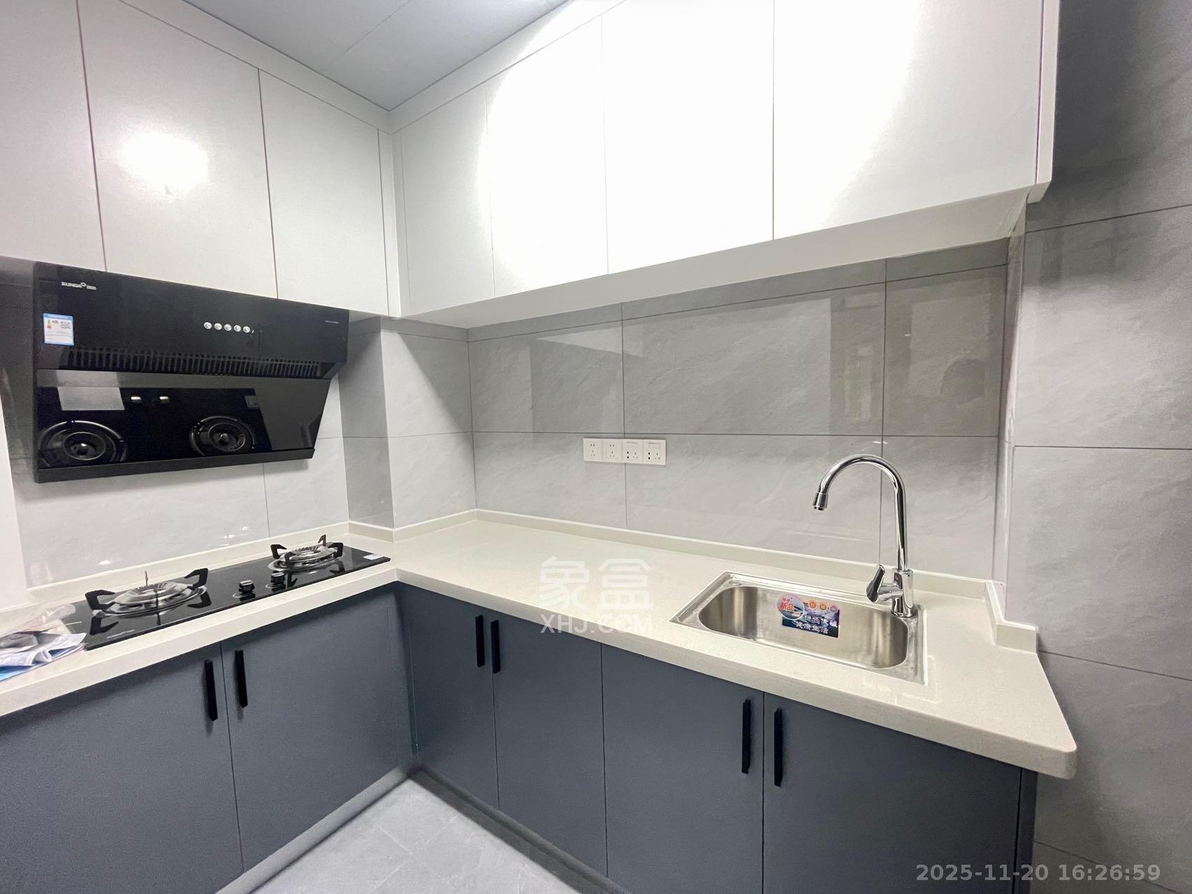 世嘉国际华城  2室1厅1卫    2600.0元/月室内图