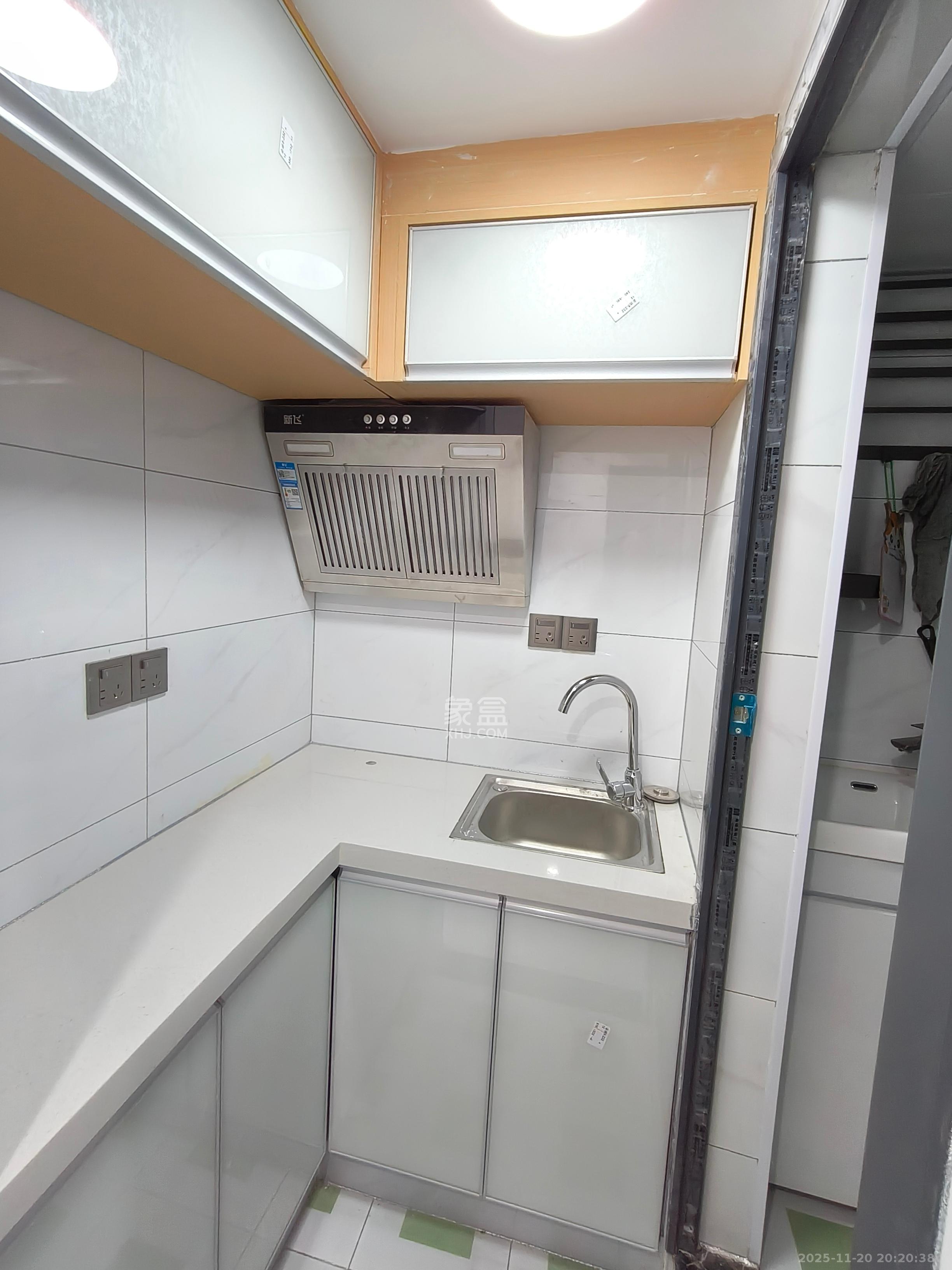 清控湖山雅居北区  1室1厅1卫    1200.0元/月室内图