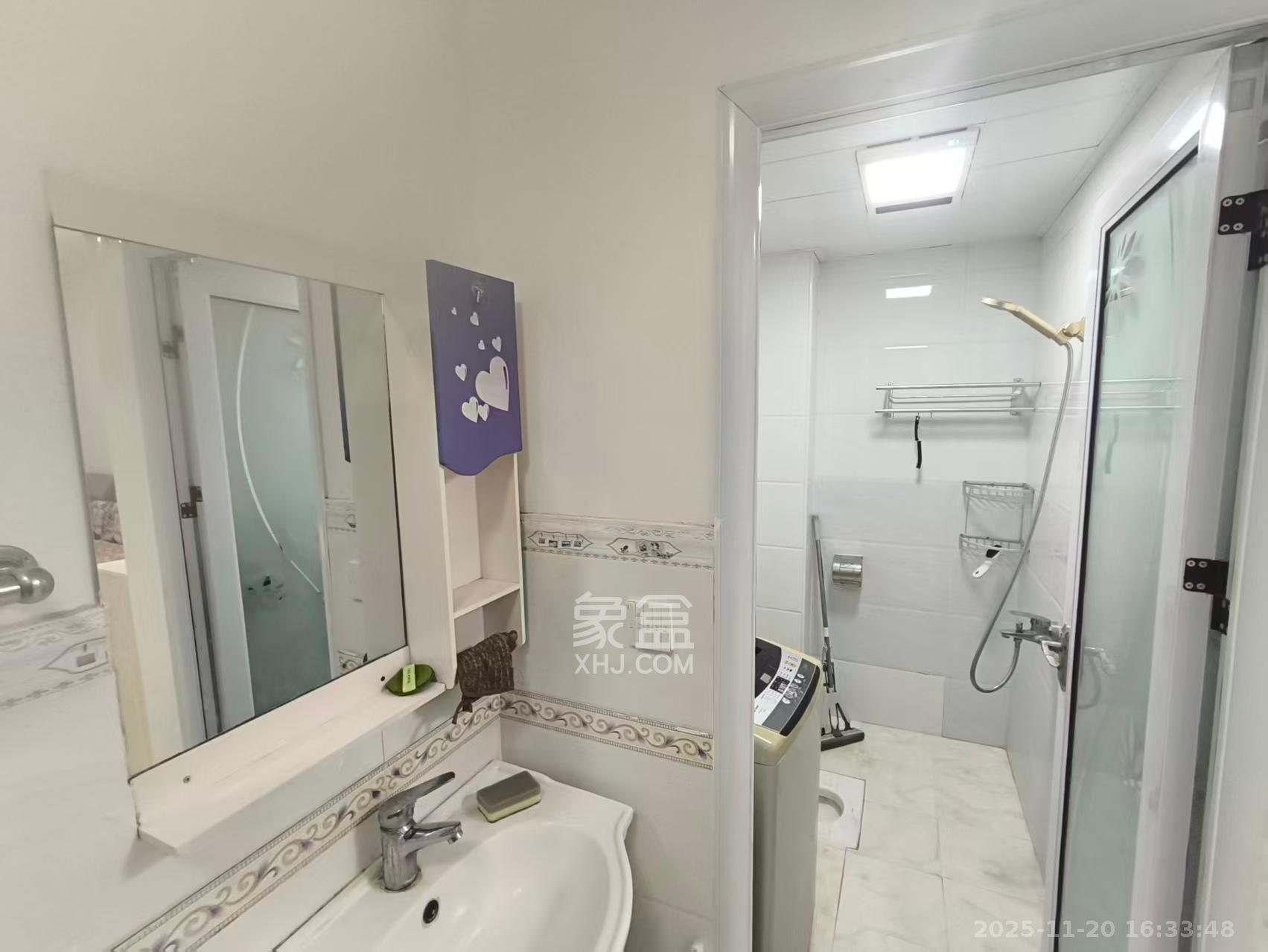 乾源国际 1室1厅1卫 1400.0元/月 乾源国际 1室1厅1卫 1400.0元/月室内图