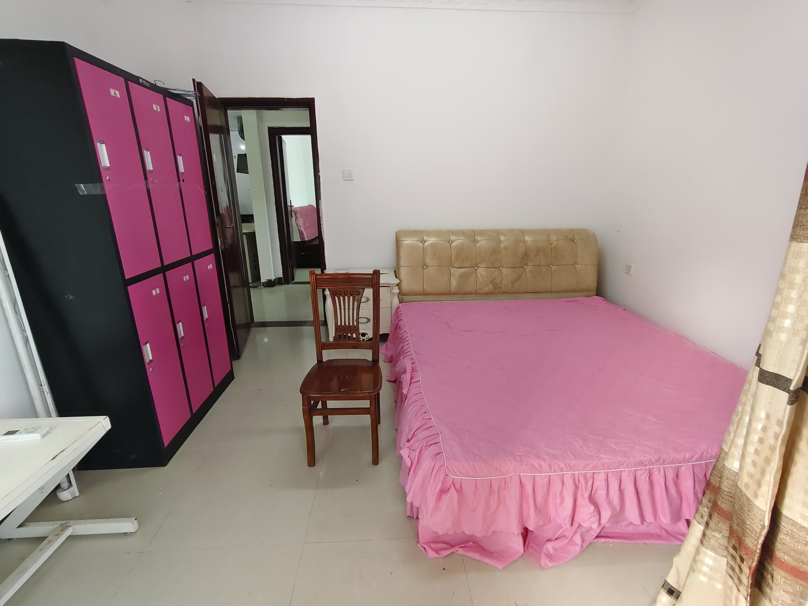 琼山华侨大厦 2室1厅1卫 1900.0元/月 琼山华侨大厦 2室1厅1卫 1900.0元/月室内图