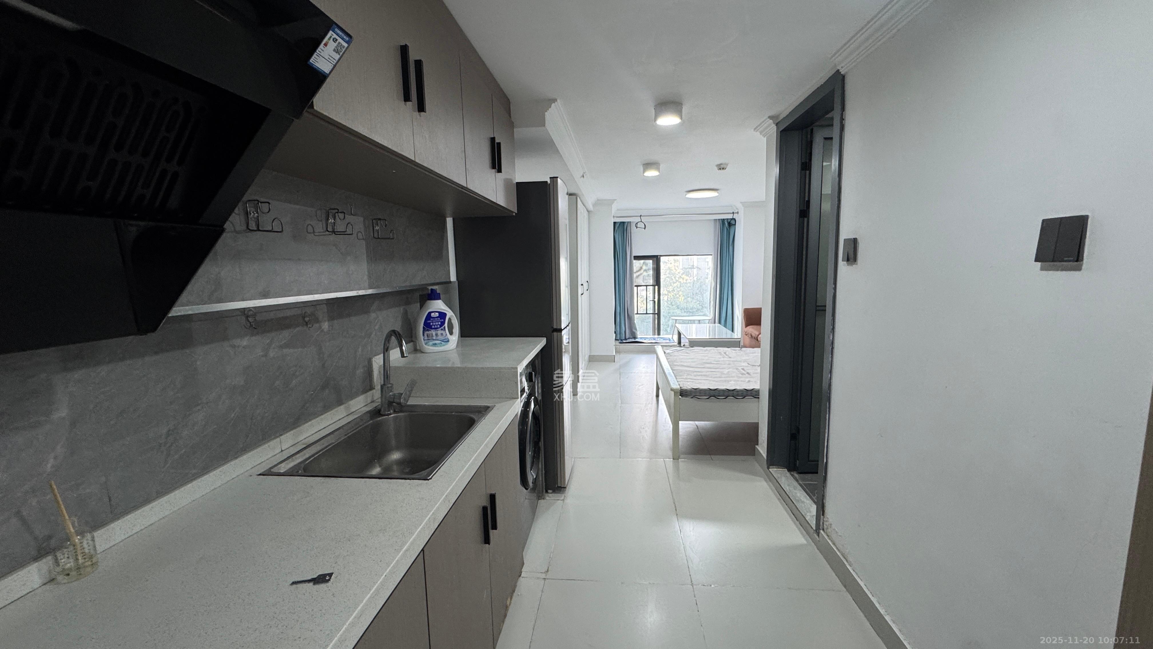 梅溪悦章 1室1厅1卫 1500.0元/月 梅溪悦章 1室1厅1卫 1500.0元/月室内图