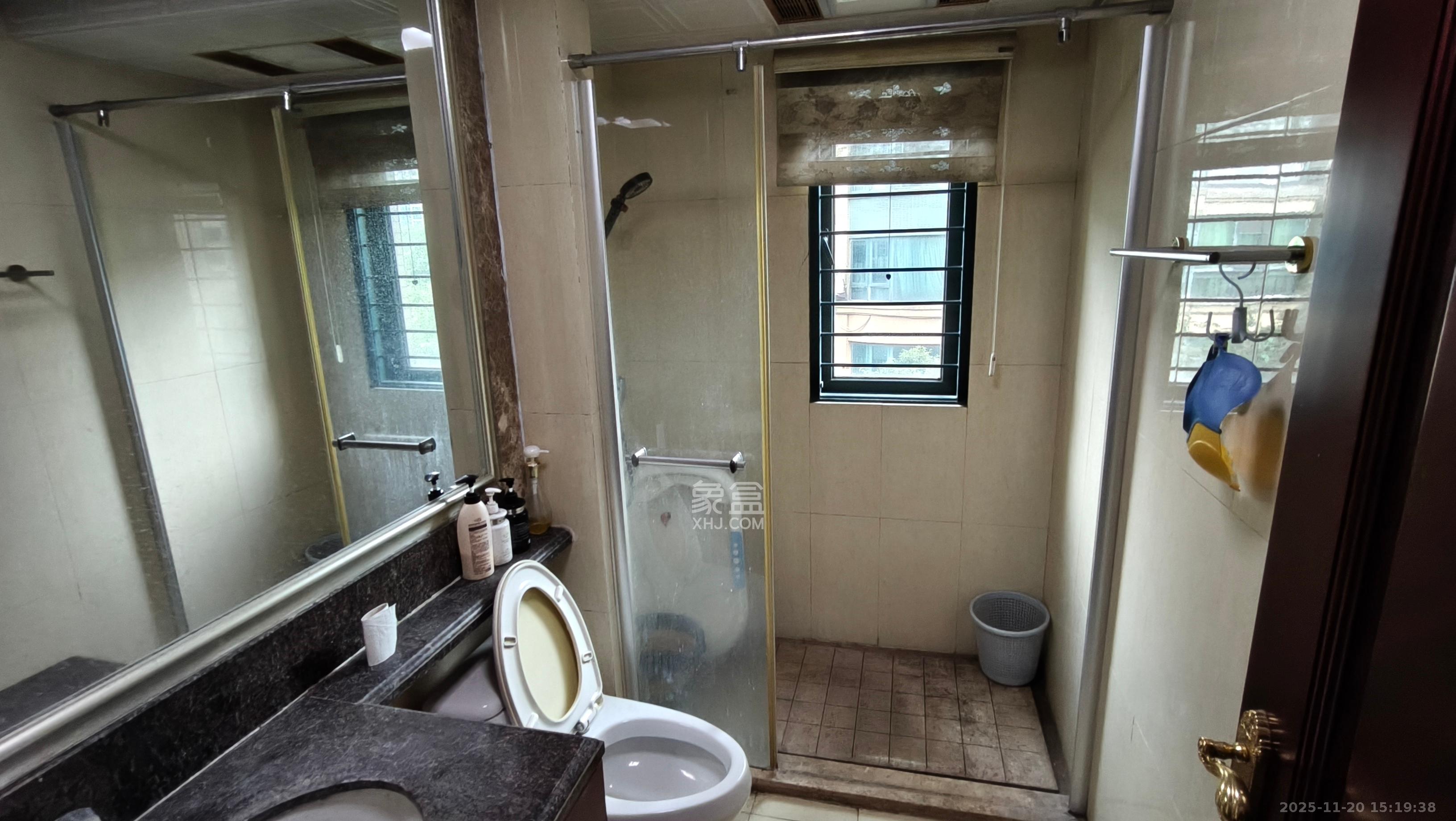 恒大雅苑 1室2厅2卫 2800.0元/月 恒大雅苑 1室2厅2卫 2800.0元/月室内图