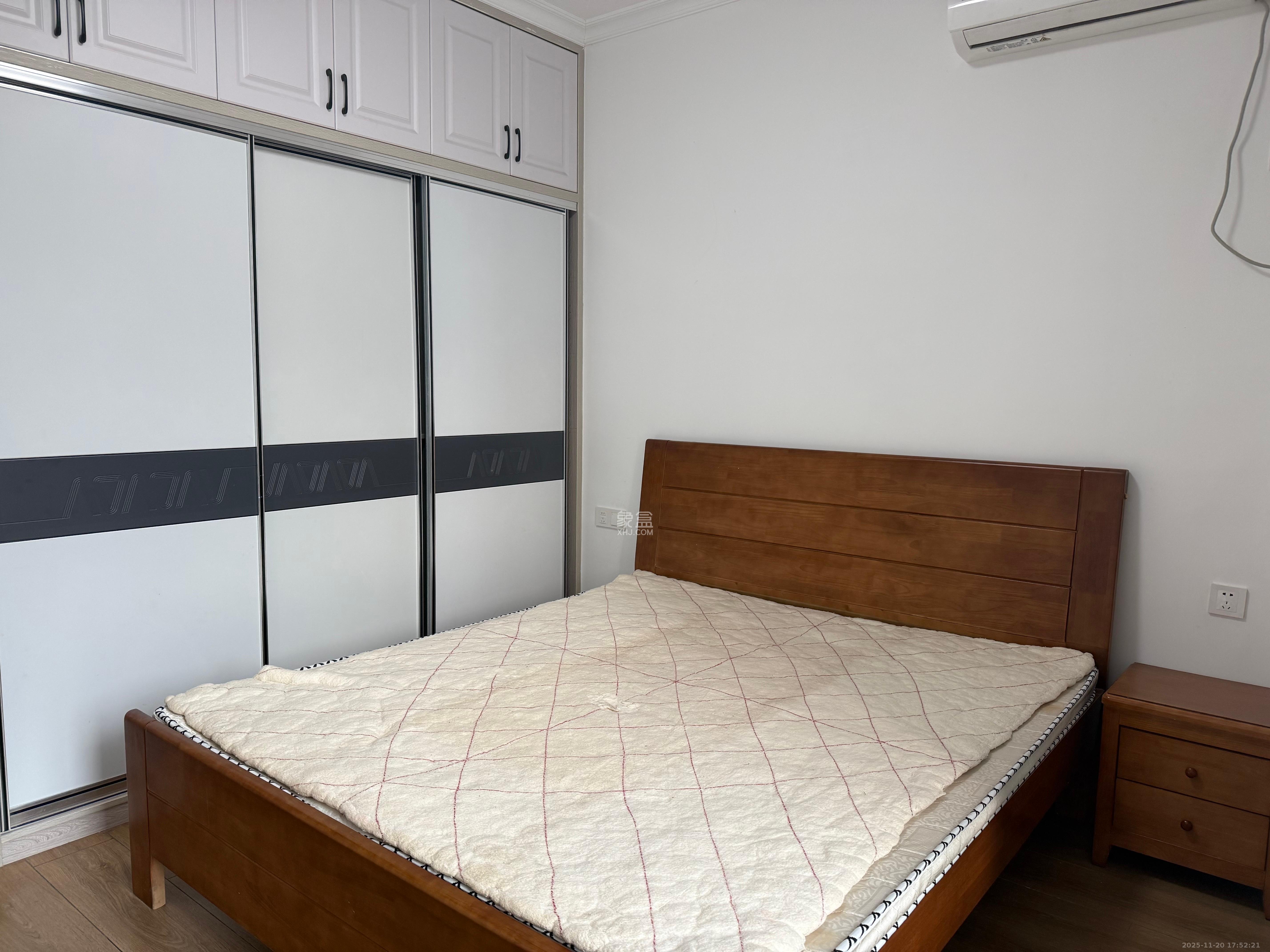 富基世纪公园 3室2厅1卫 1650.0元/月 富基世纪公园 3室2厅1卫 1650.0元/月室内图