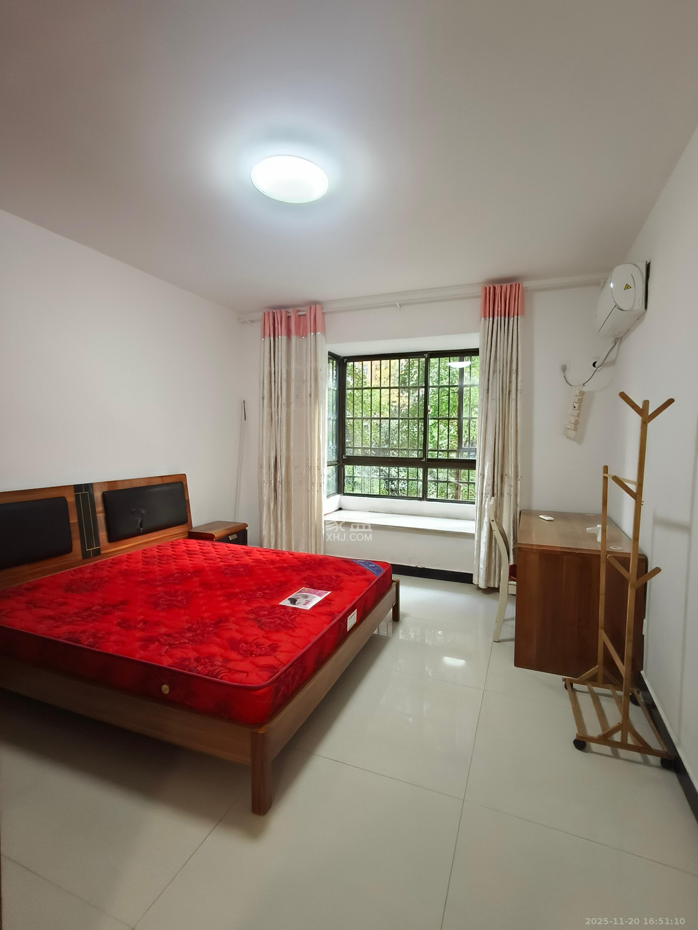 方略潇邦  3室2厅2卫    2000.0元/月室内图