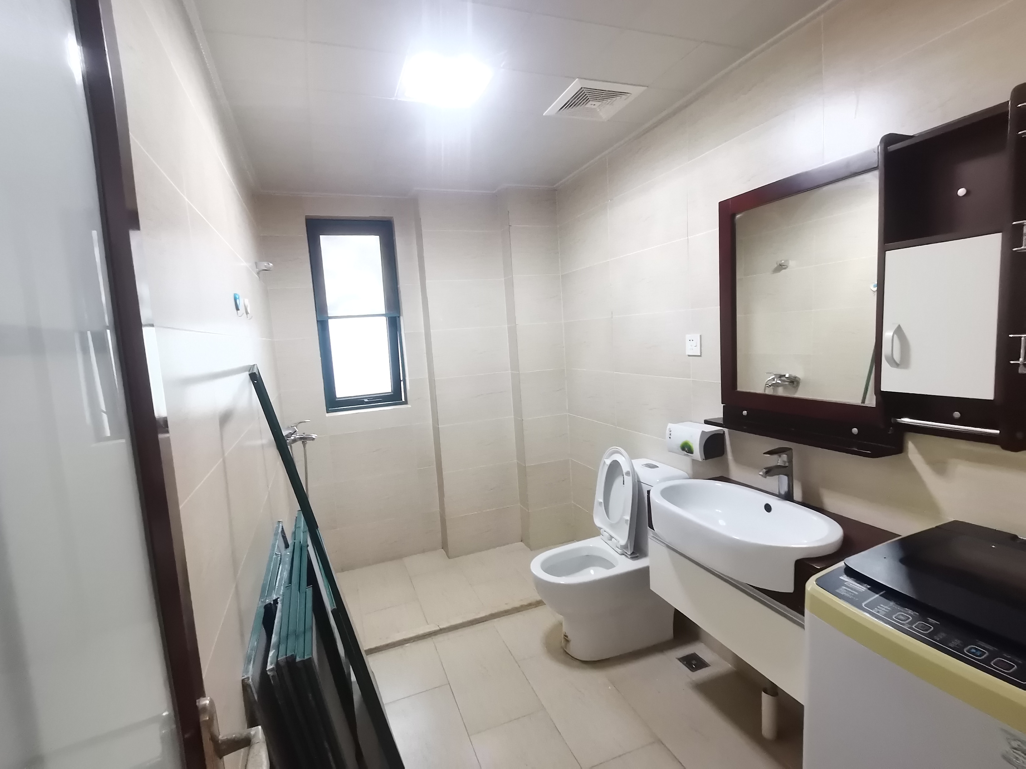 海阔天空-国瑞城一期(名仕苑) 3室2厅2卫 4300.0元/月 海阔天空-国瑞城一期(名仕苑) 3室2厅2卫 4300.0元/月室内图