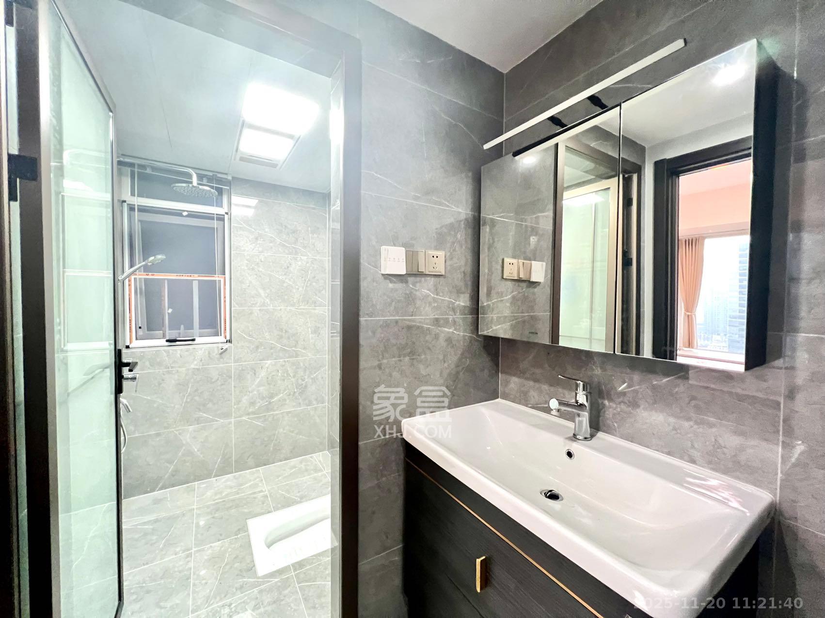 北辰三角洲C3区 3室2厅2卫 4500.0元/月 北辰三角洲C3区 3室2厅2卫 4500.0元/月室内图