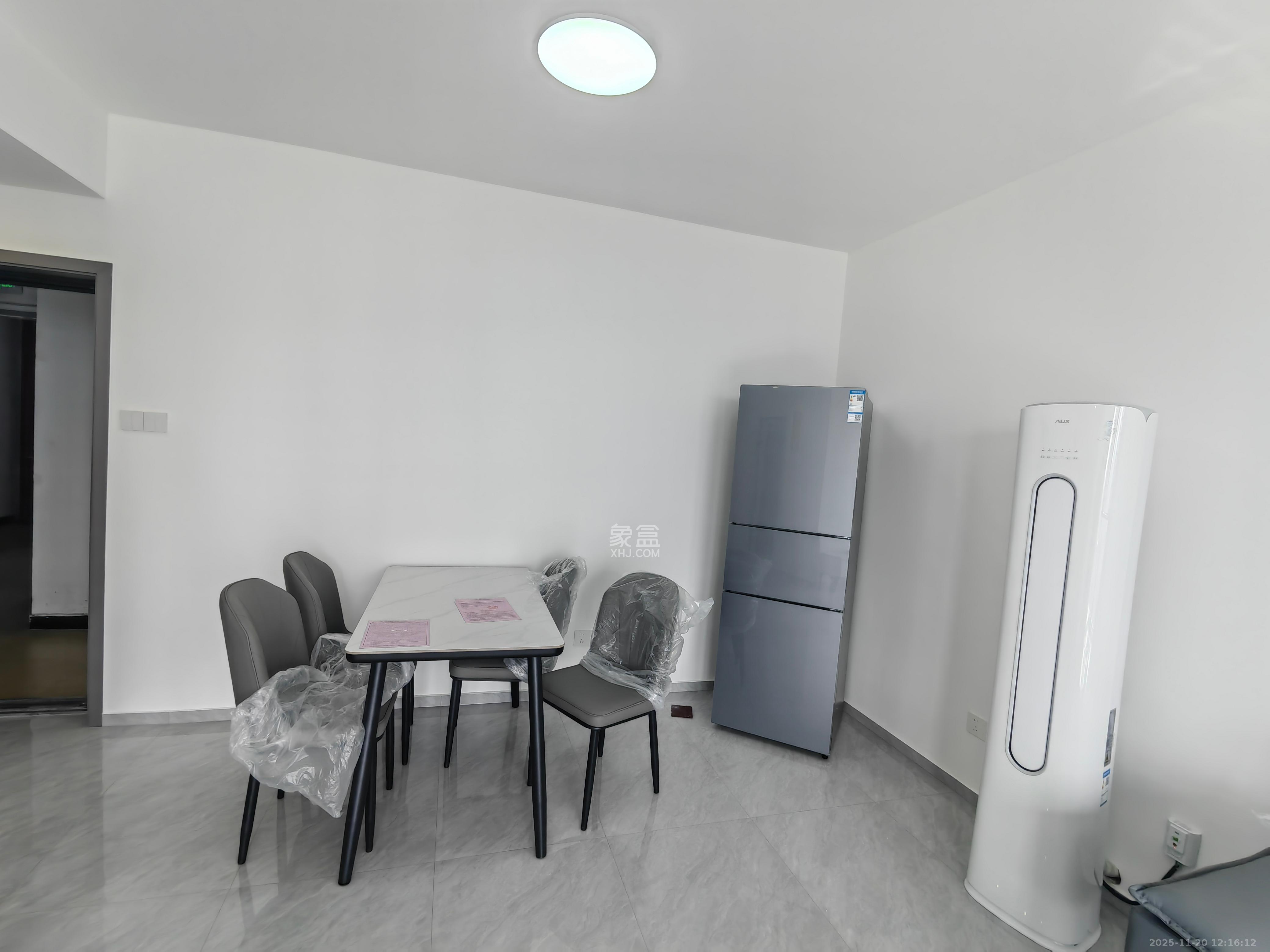 中城苑 2室1厅1卫 2260.0元/月 中城苑 2室1厅1卫 2260.0元/月室内图