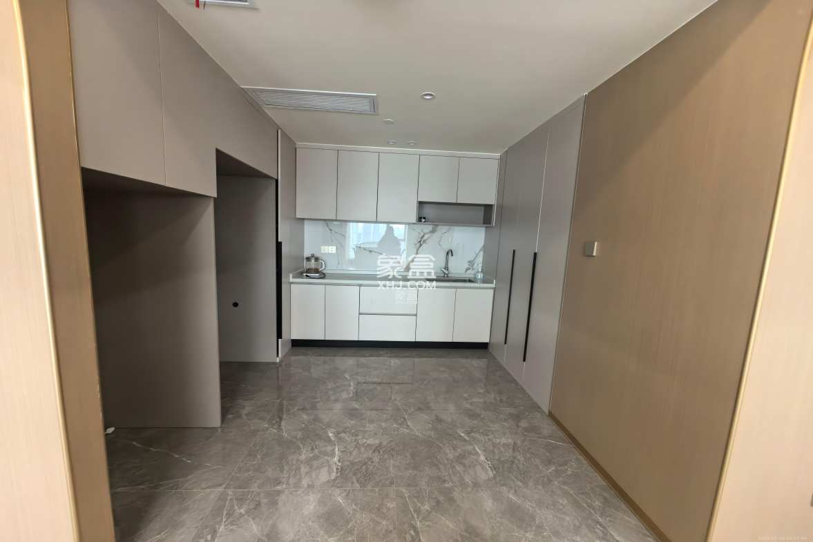 兰亭湾畔 1室0厅0卫 9000.0元/月 兰亭湾畔 1室0厅0卫 9000.0元/月室内图