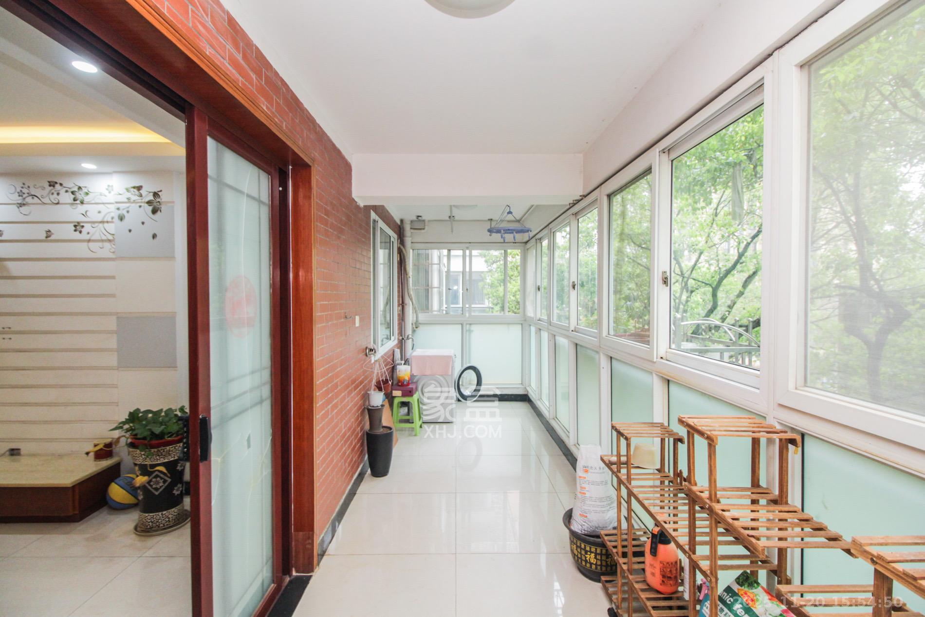 轻工设计院  4室2厅2卫    2700.0元/月室内图