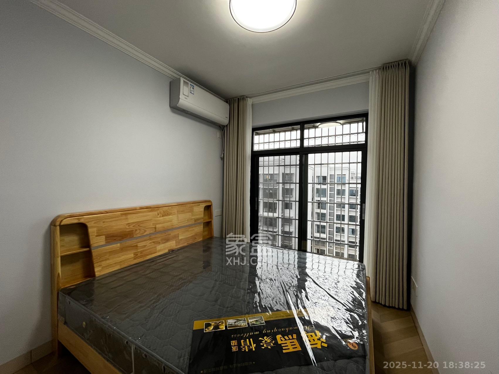 坪山家园  2室2厅1卫    1600.0元/月室内图