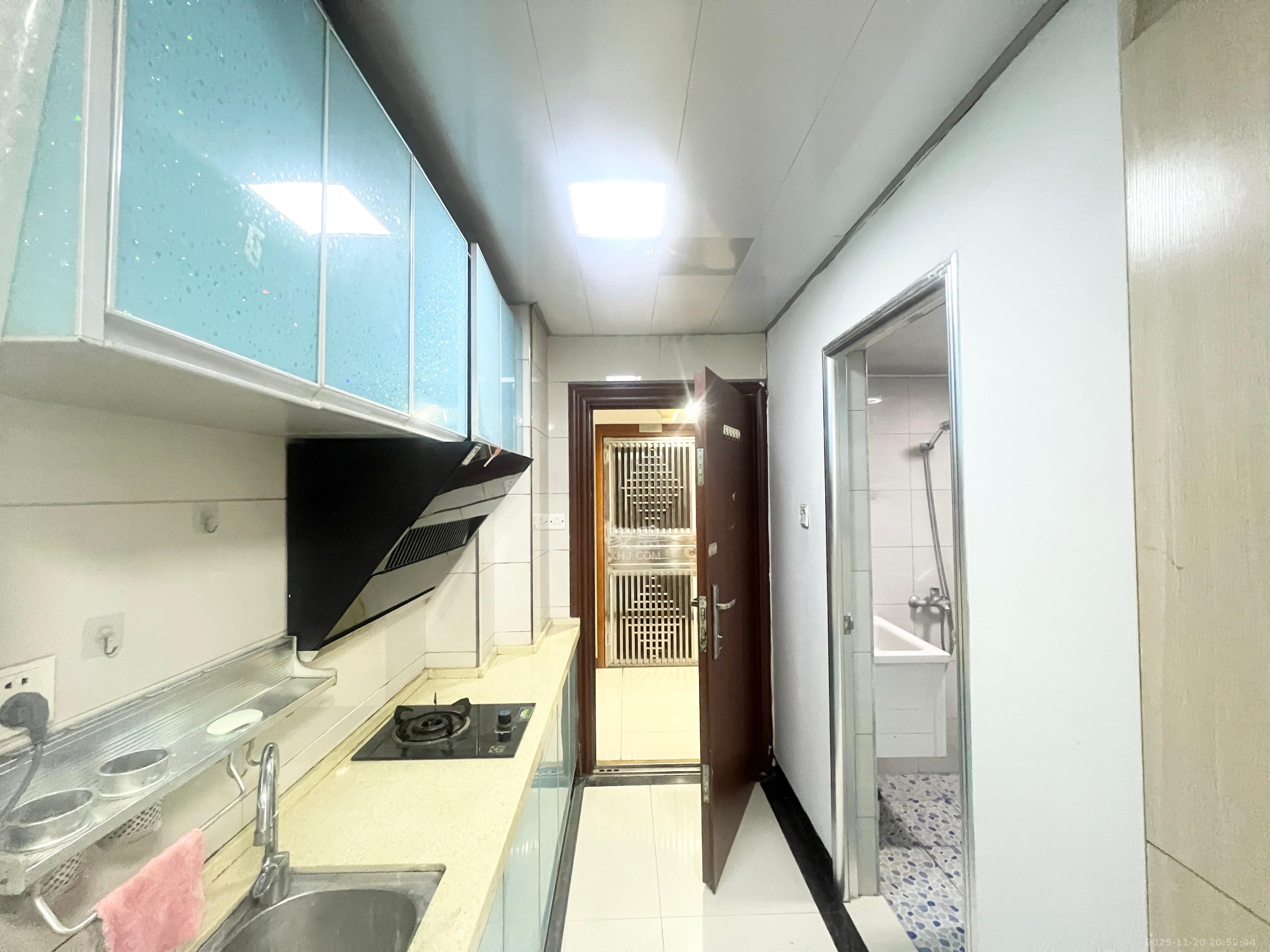 保利麓谷林语I区  1室1厅1卫    1200.0元/月室内图