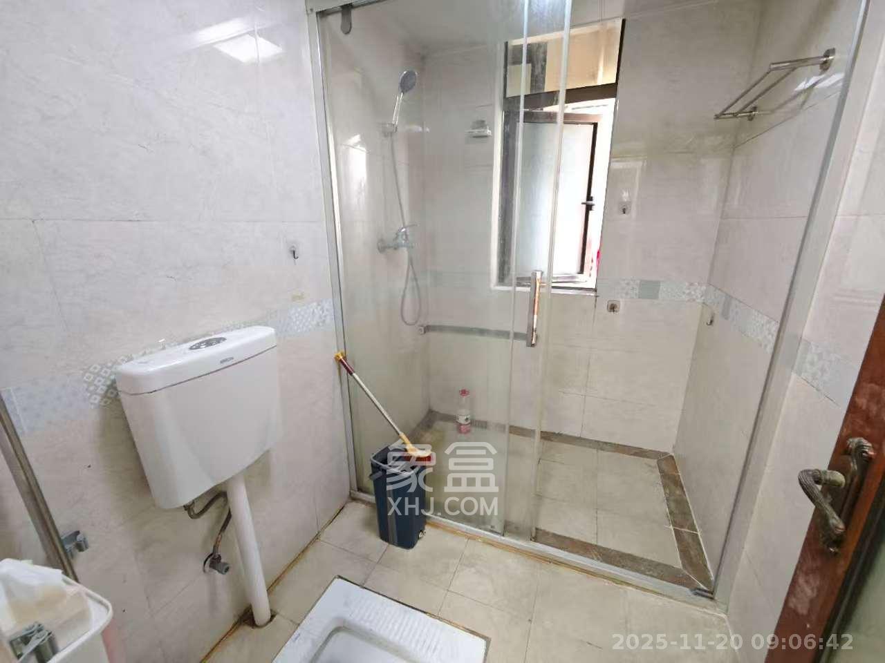 江山帝景哈佛  1室0厅0卫    1800.0元/月室内图