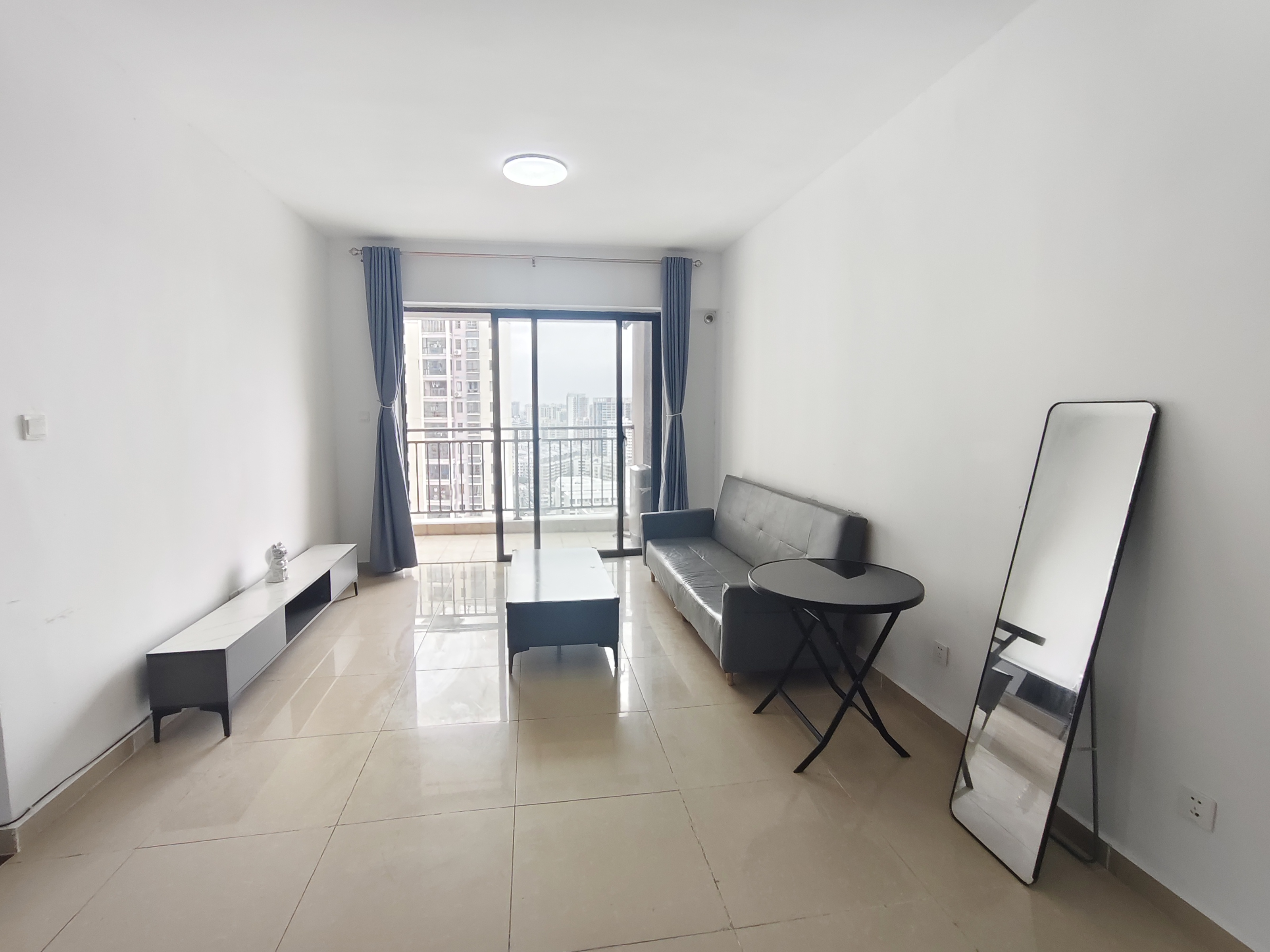 道客和悦坊  3室2厅2卫    3000.0元/月室内图