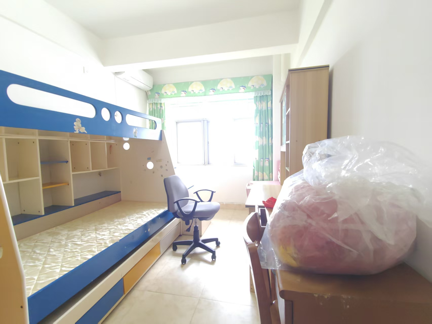 电力村 3室2厅2卫 2400.0元/月 电力村 3室2厅2卫 2400.0元/月室内图