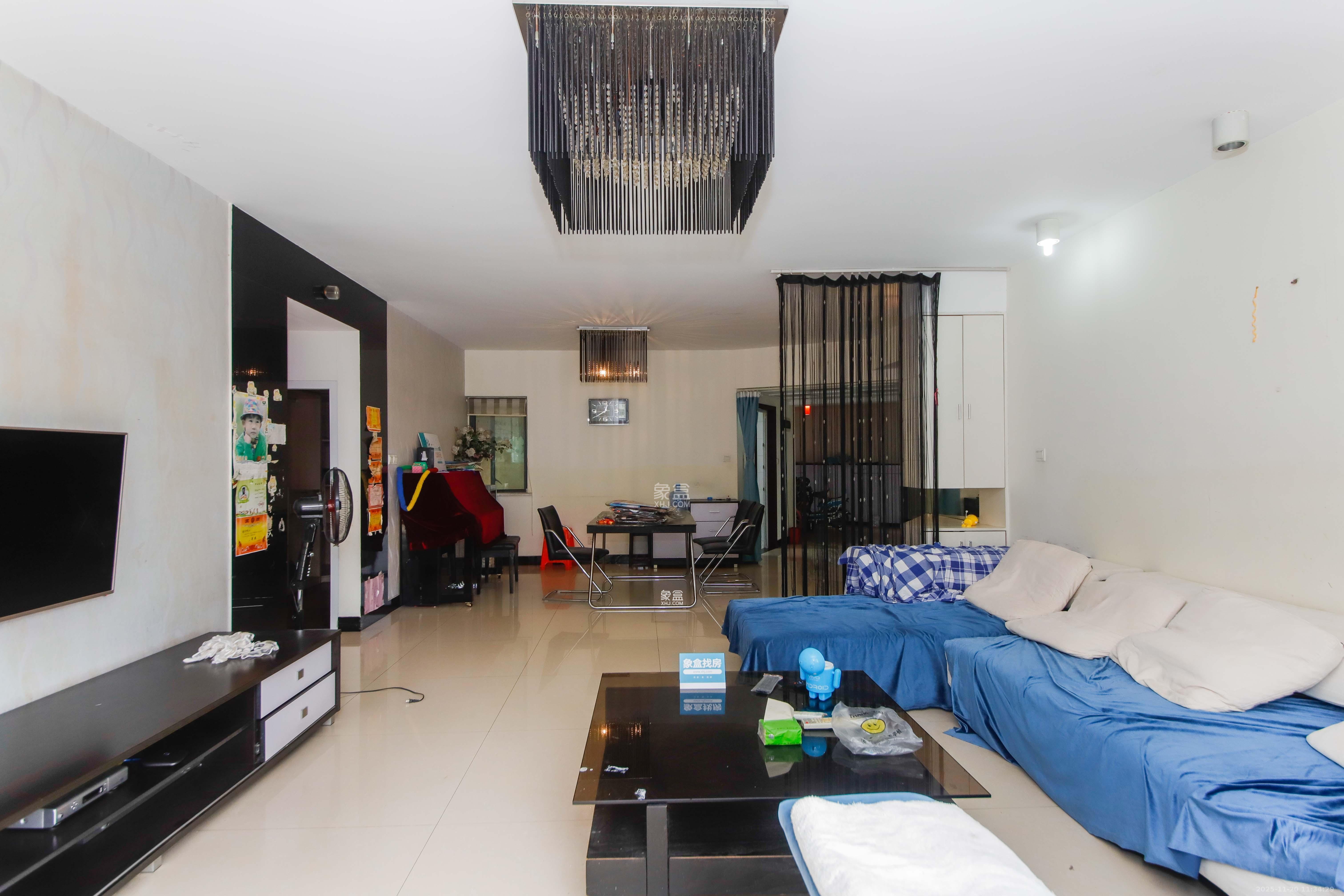 美林银谷  4室2厅2卫    3600.0元/月室内图