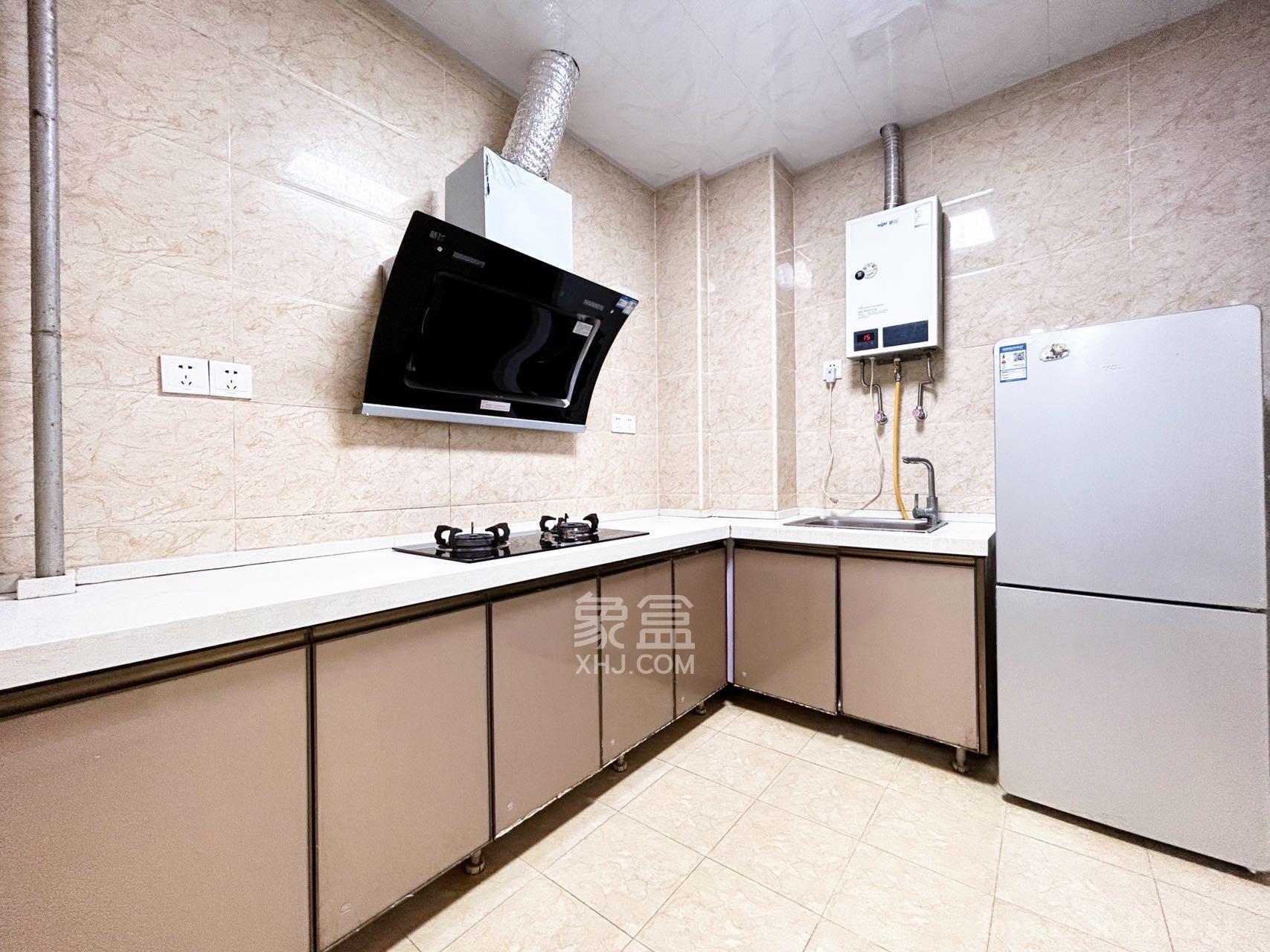 香芙嘉园(广铁湘府嘉园) 2室1厅2卫 2000.0元/月 香芙嘉园(广铁湘府嘉园) 2室1厅2卫 2000.0元/月室内图