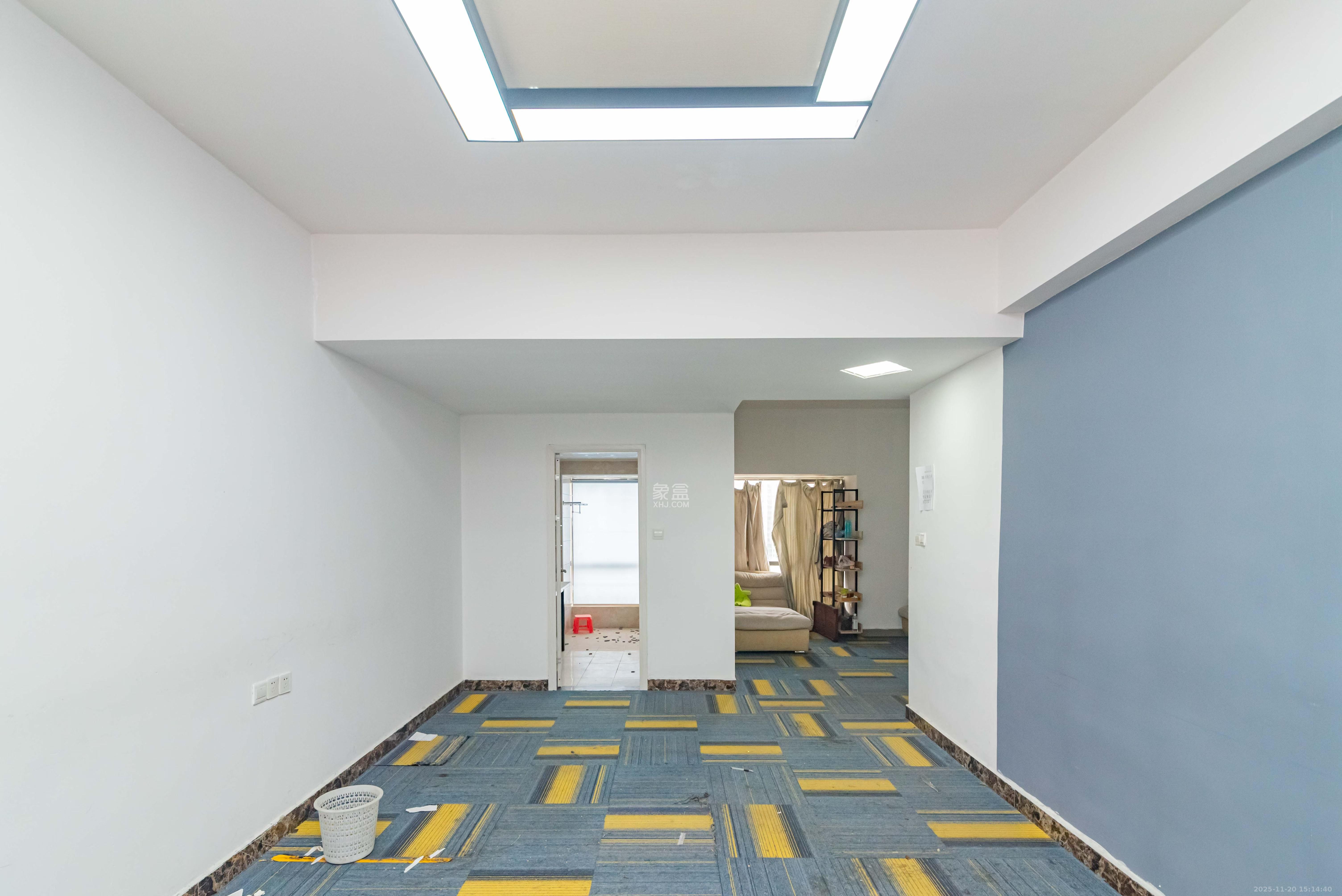 归心苑  4室2厅2卫    3500.0元/月室内图