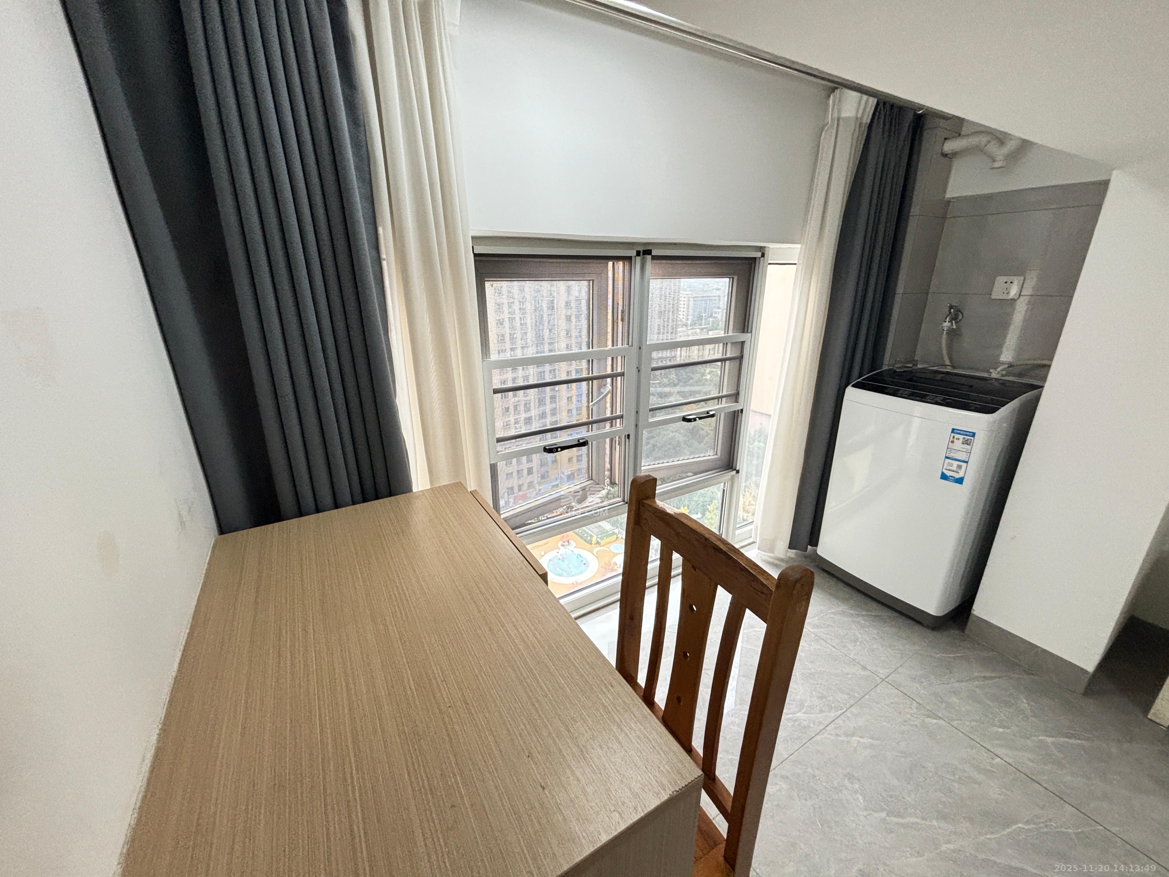 金地中交麓谷香颂(金地中交雅苑) 1室0厅0卫 1200.0元/月 金地中交麓谷香颂(金地中交雅苑) 1室0厅0卫 1200.0元/月室内图