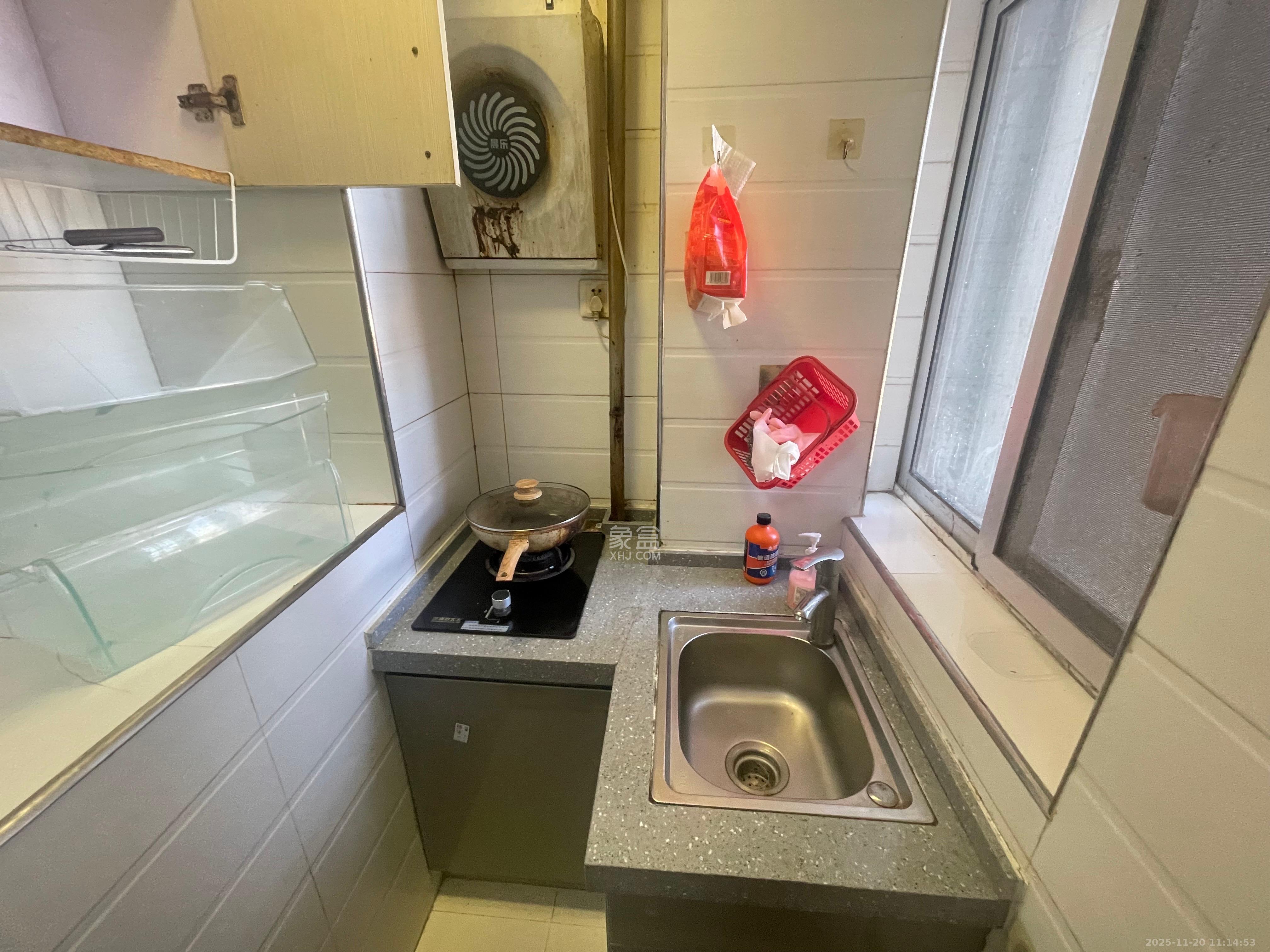 景泰雅苑(景江融城) 1室1厅1卫 1700.0元/月 景泰雅苑(景江融城) 1室1厅1卫 1700.0元/月室内图