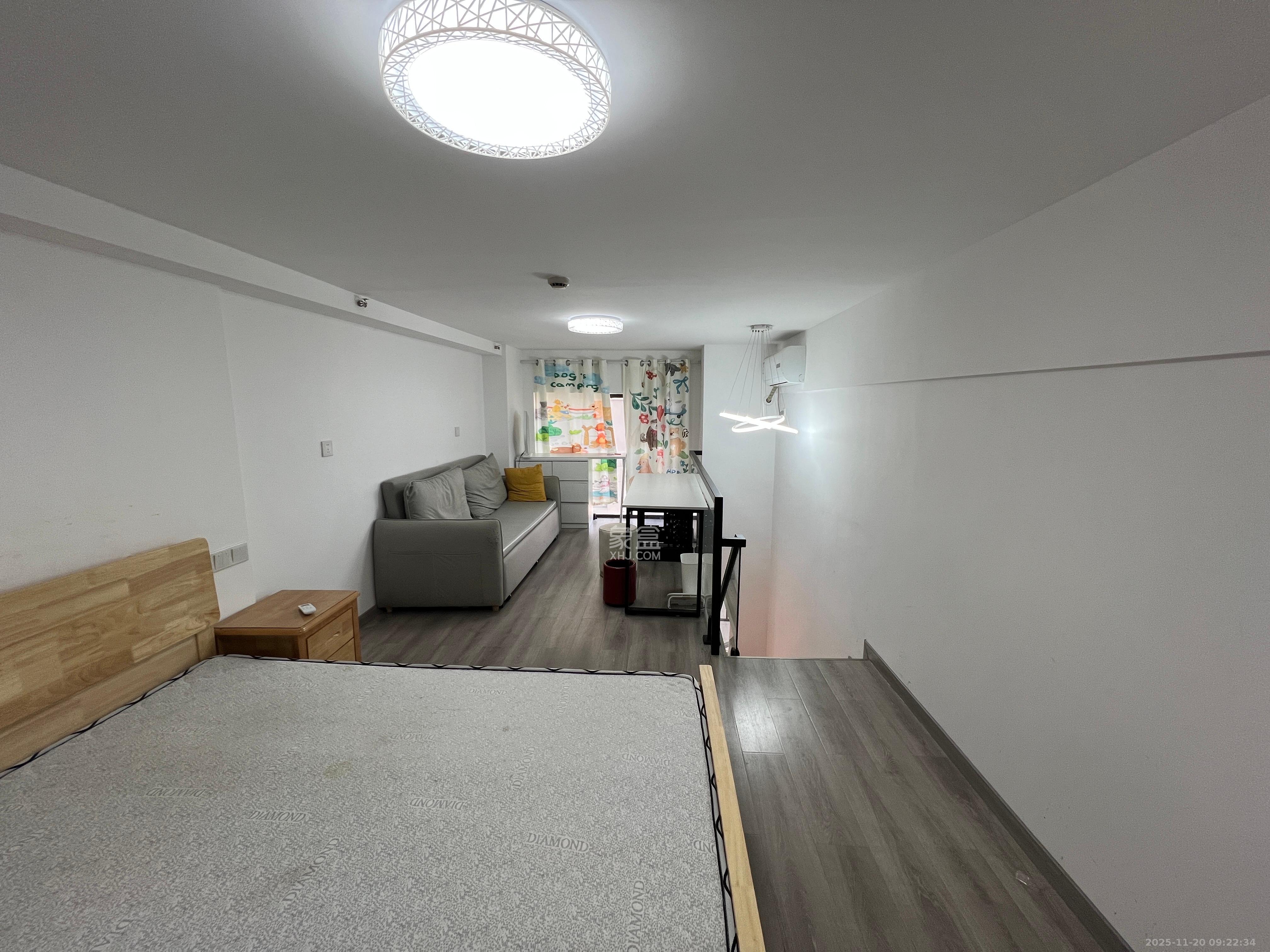 卓越江岸 1室0厅0卫 1700.0元/月 卓越江岸 1室0厅0卫 1700.0元/月室内图