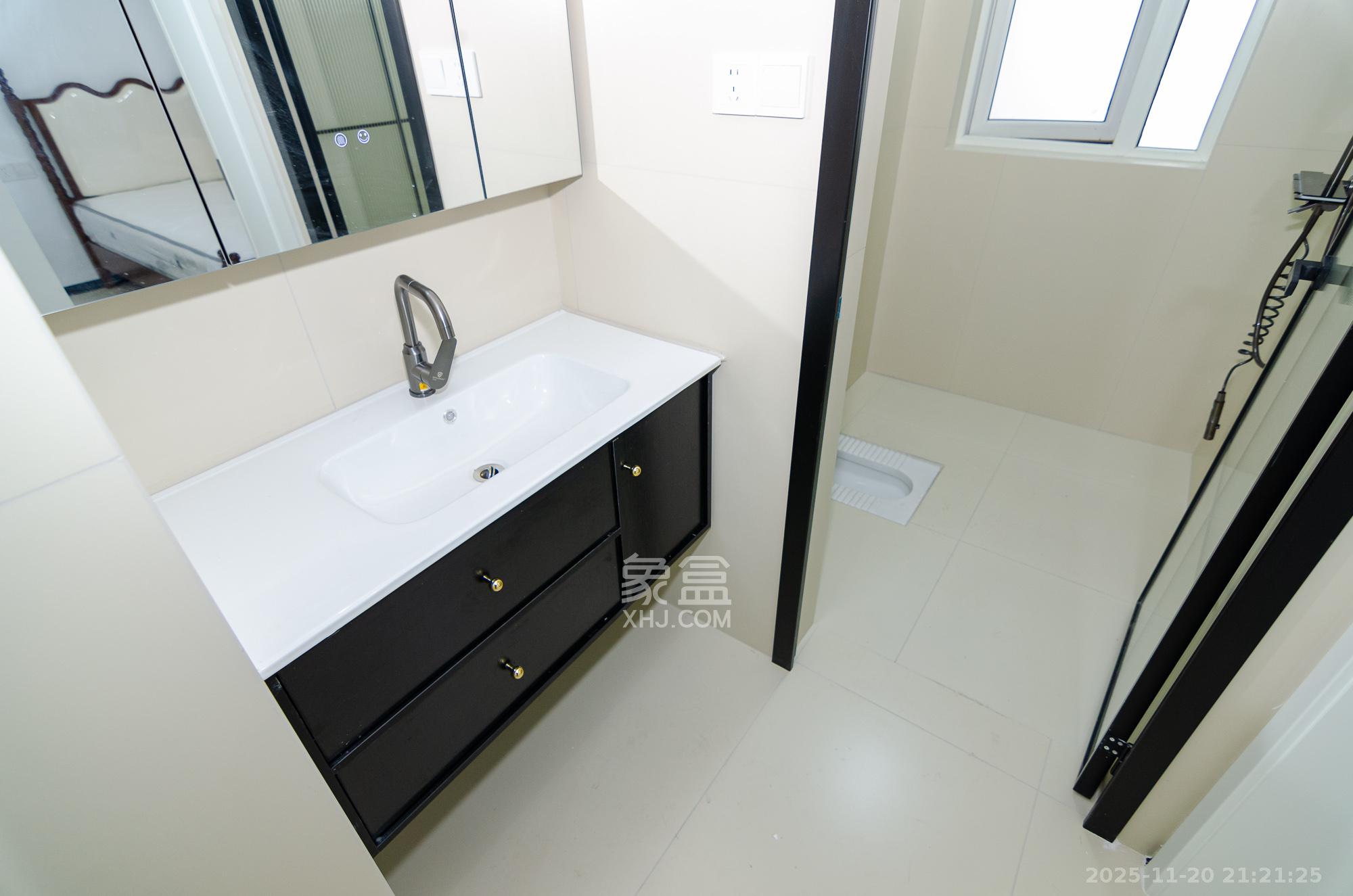 新城国际花都 3室2厅1卫 59.8万 新城国际花都 3室2厅1卫 59.8万卫生间