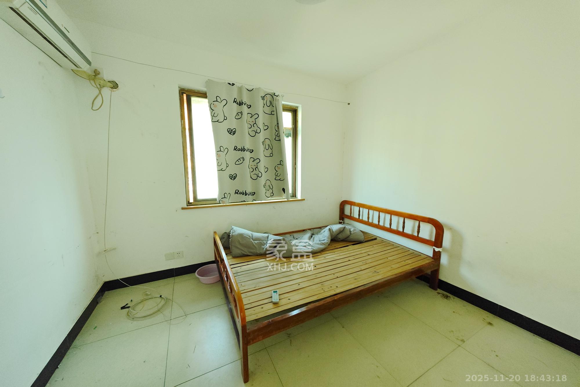 左家塘建材宿舍  3室2厅2卫    39.8万卧室