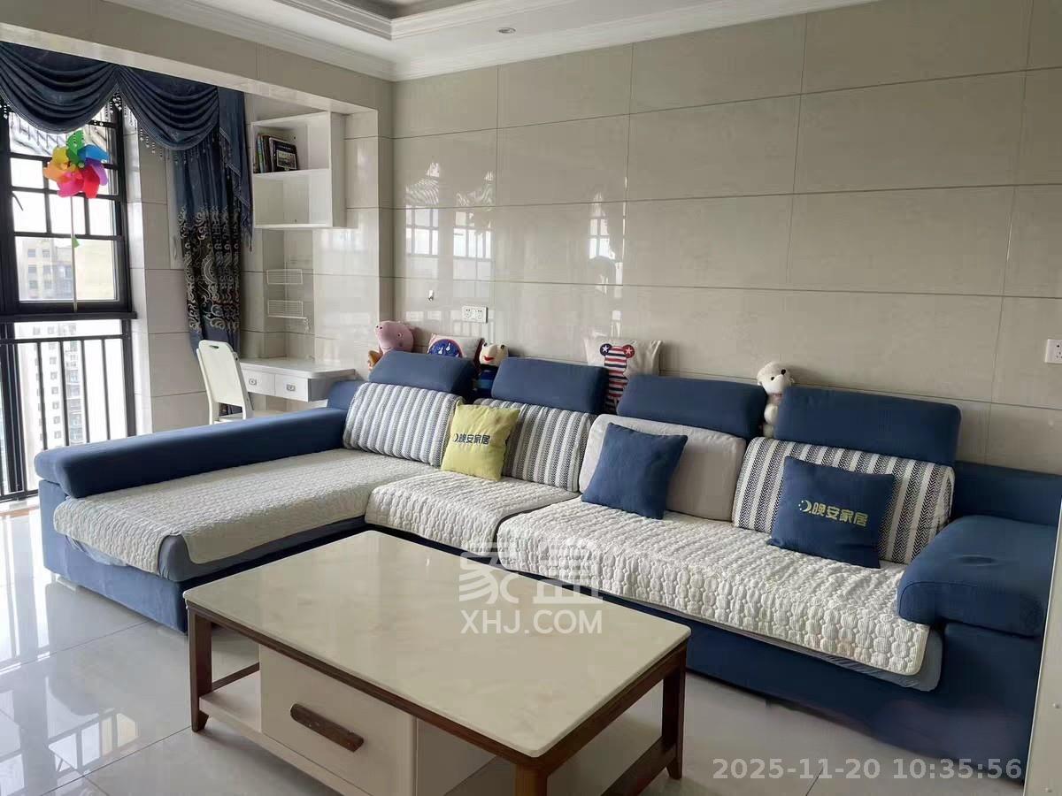 蓝光幸福满庭 3室2厅1卫 2200.0元/月 蓝光幸福满庭 3室2厅1卫 2200.0元/月室内图