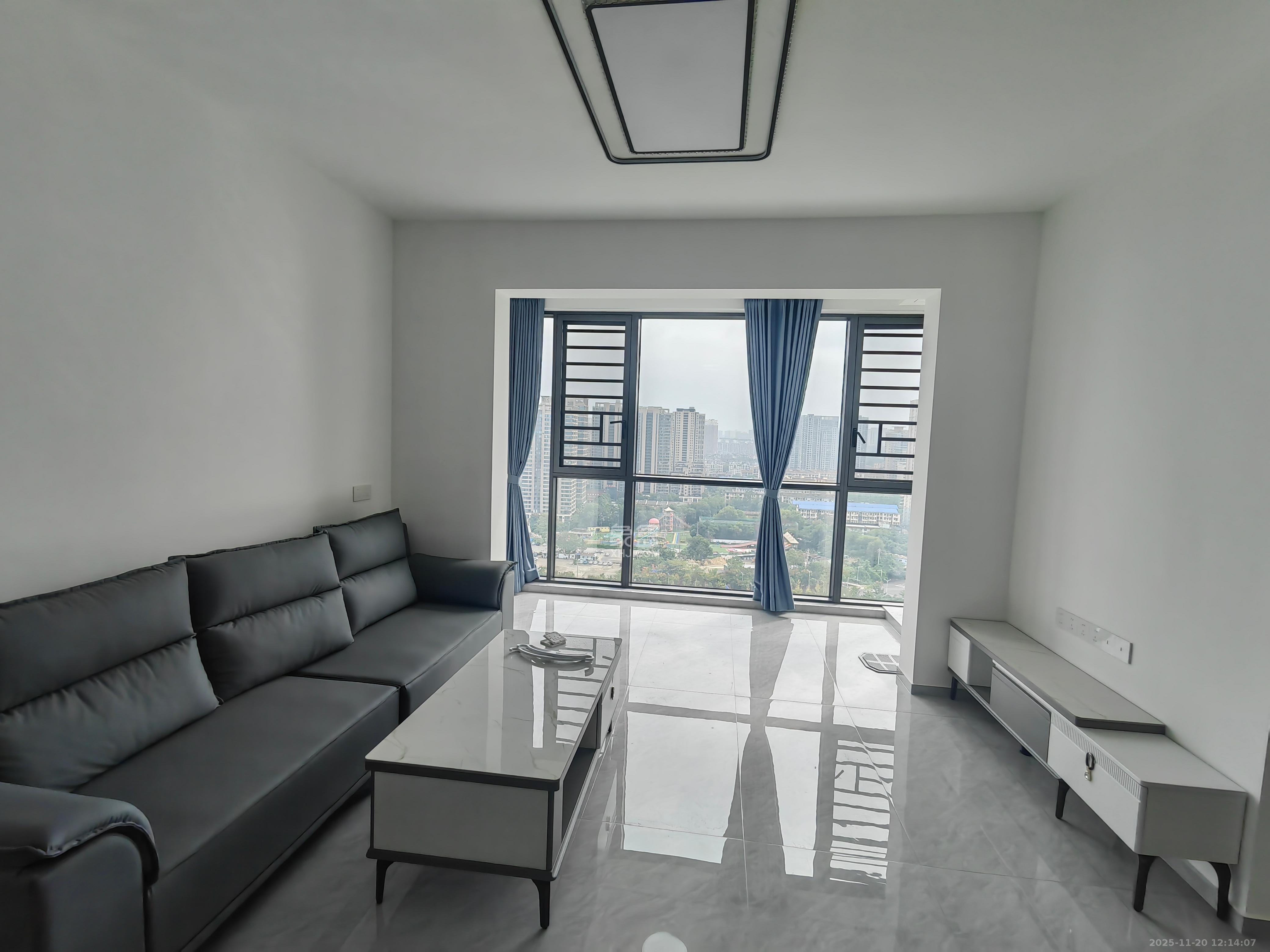 中城苑 2室1厅1卫 2260.0元/月 中城苑 2室1厅1卫 2260.0元/月室内图