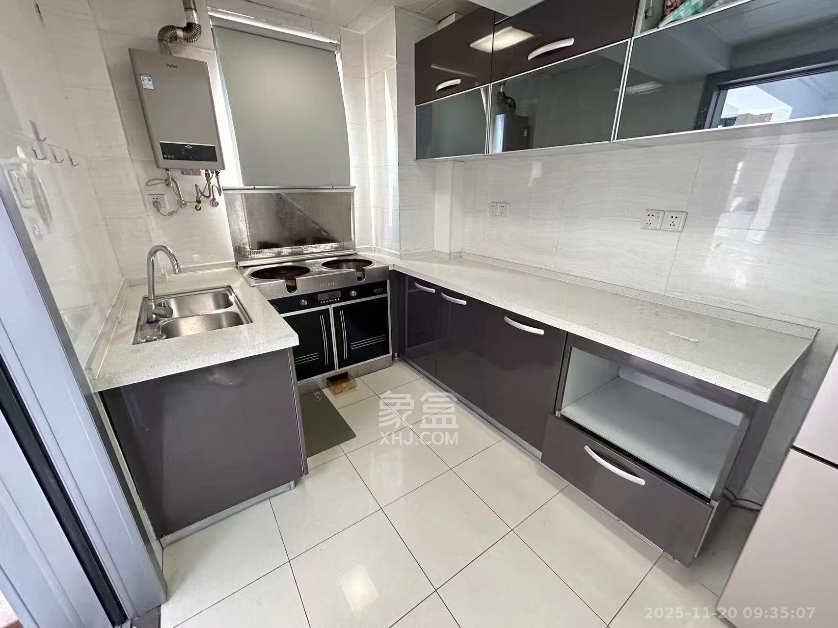 印象天心  2室1厅1卫    3500.0元/月室内图