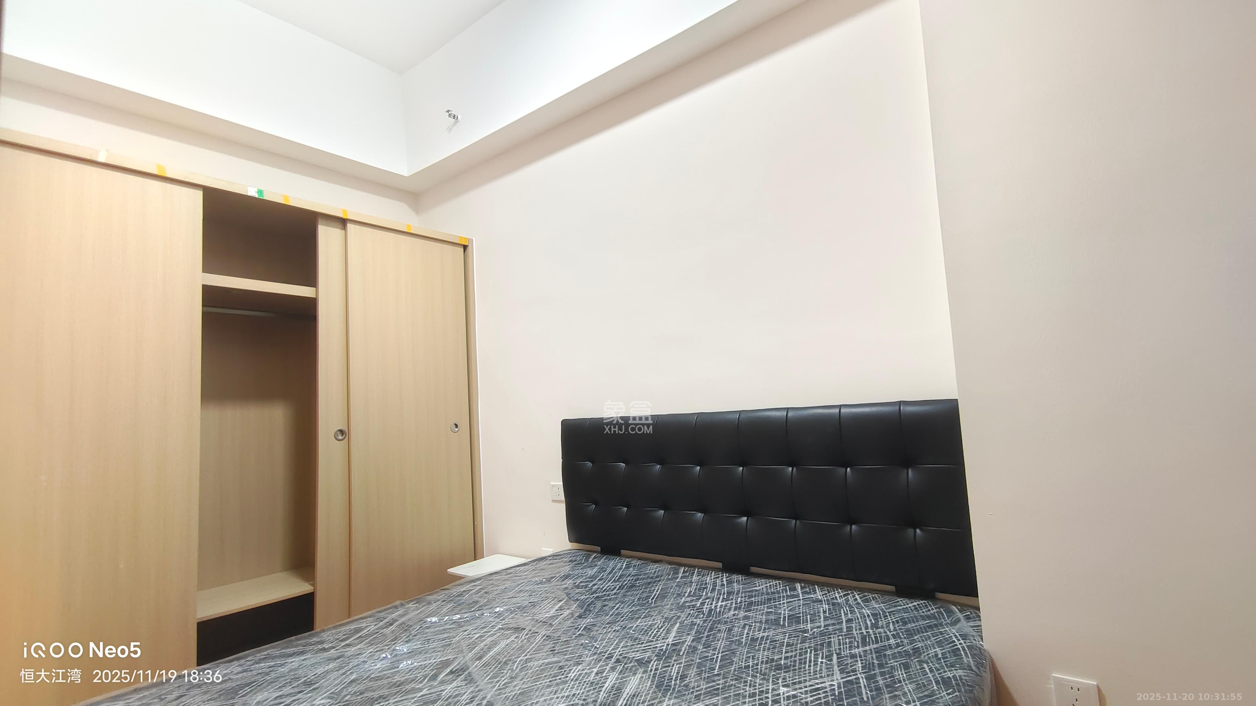 恒大珺悦府  1室1厅1卫    2200.0元/月室内图