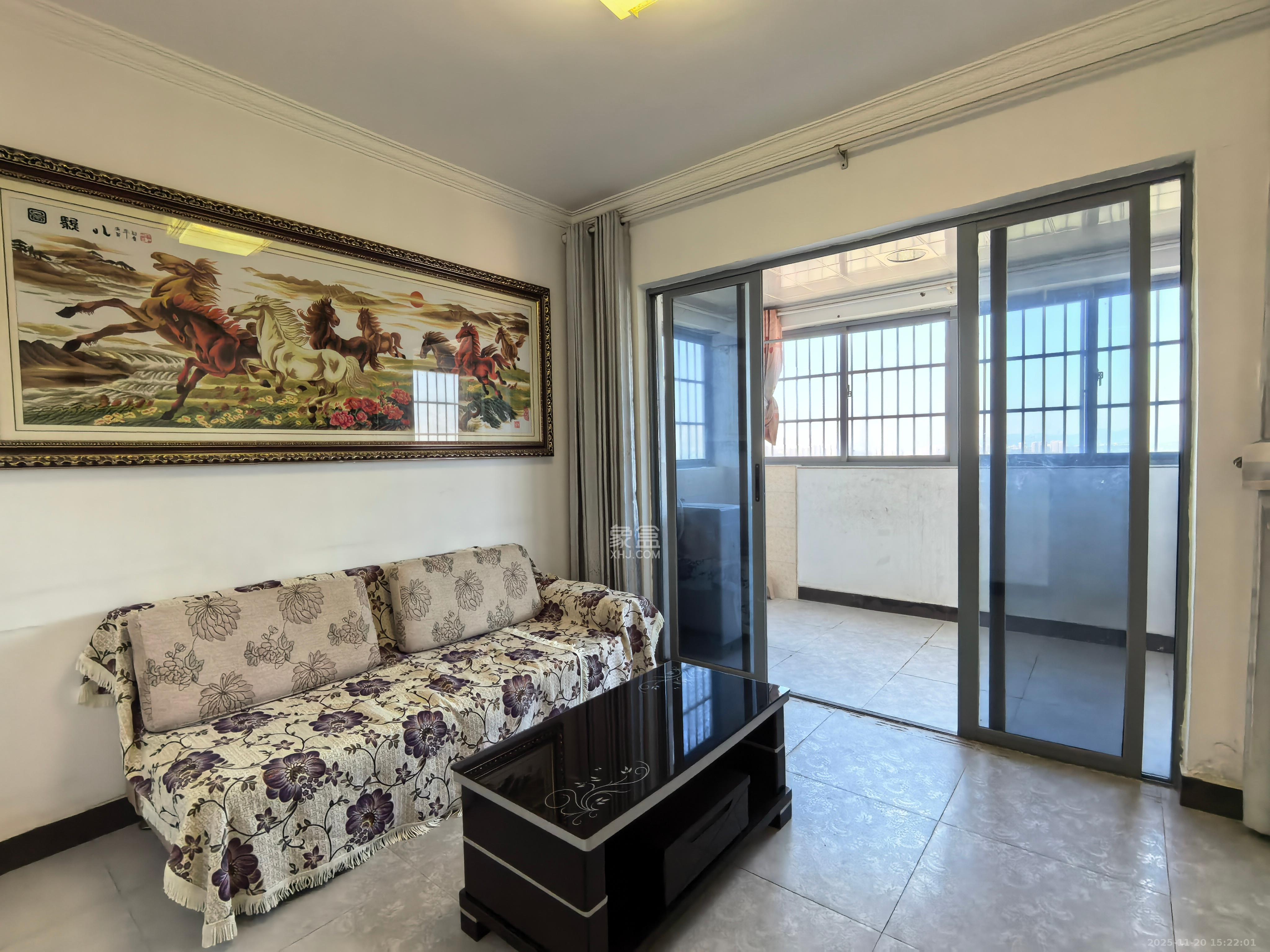 雄新水印廊桥(雄新华府) 1室1厅1卫 1400.0元/月 雄新水印廊桥(雄新华府) 1室1厅1卫 1400.0元/月室内图