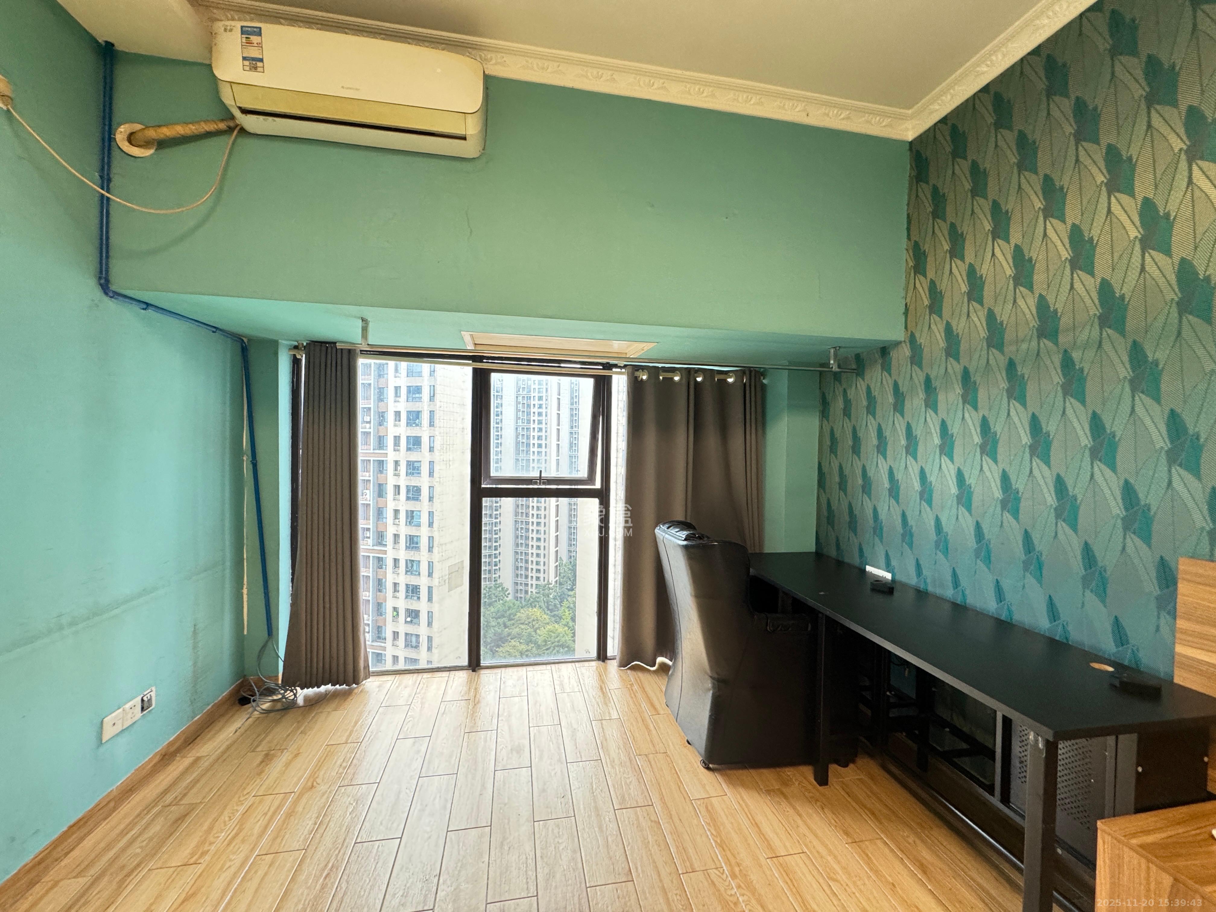 达美D6区  1室1厅1卫    1200.0元/月室内图