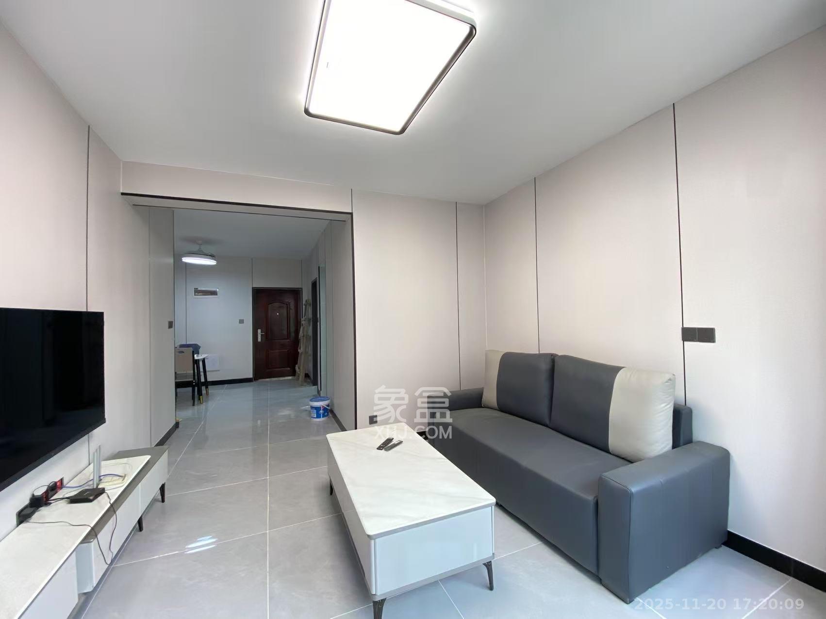 嘉雨东苑  2室2厅1卫    2800.0元/月