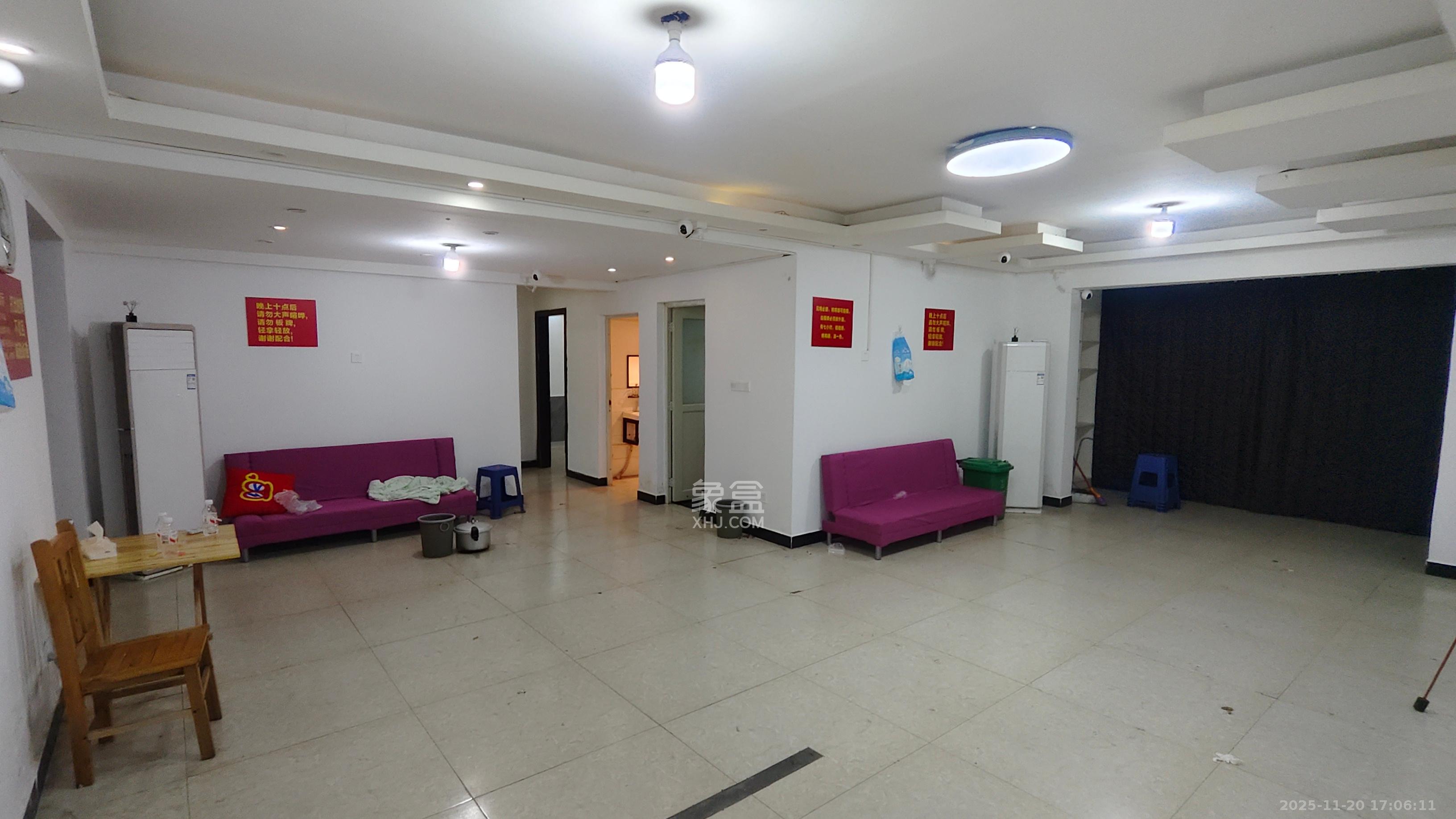 骑龙安置小区  1室0厅0卫    3400.0元/月室内图1