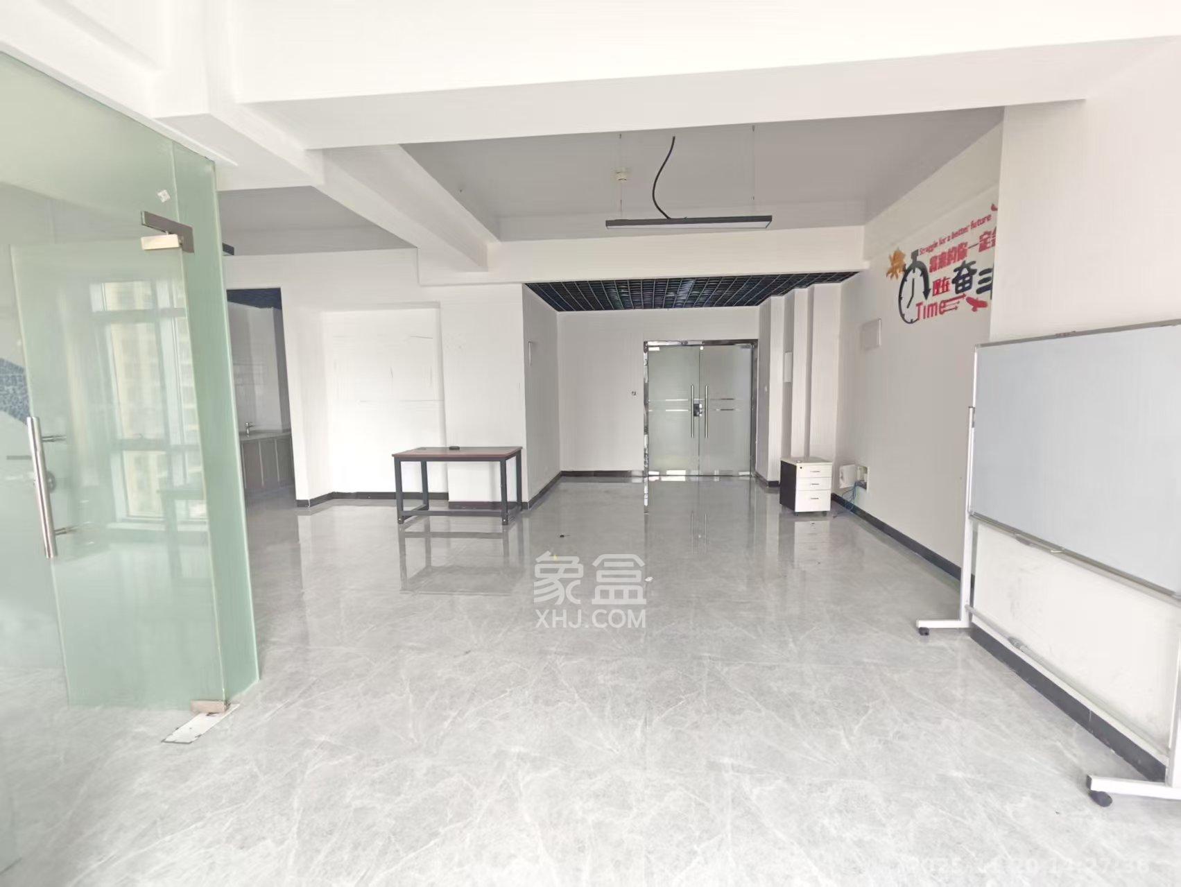 奥克斯缔壹城 1室1厅1卫 2800.0元/月 奥克斯缔壹城 1室1厅1卫 2800.0元/月室内图