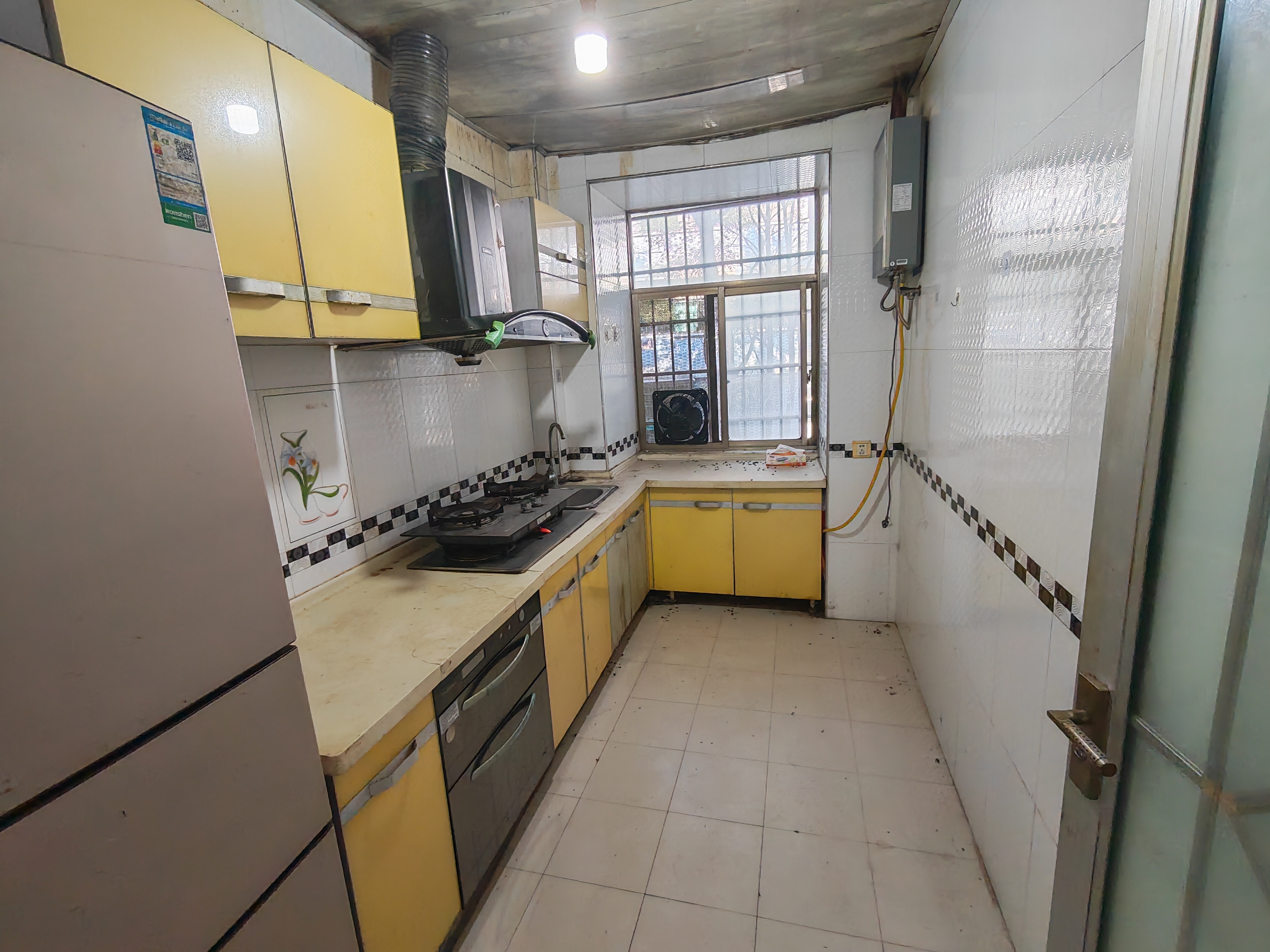 蒸水花苑 1室0厅0卫 1400.0元/月 蒸水花苑 1室0厅0卫 1400.0元/月室内图