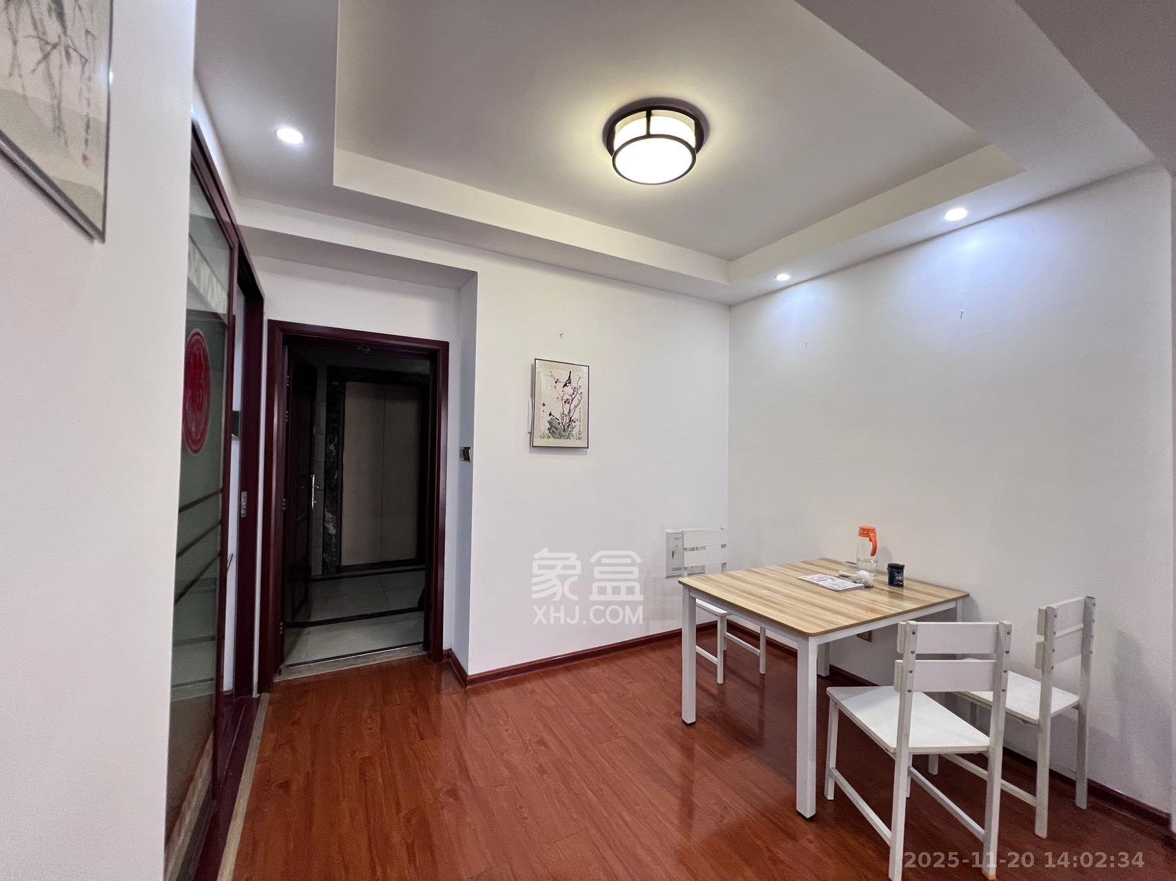 嘉福长安郡(融信澜悦、嘉福好美家园) 2室1厅1卫 2000.0元/月 嘉福长安郡(融信澜悦、嘉福好美家园) 2室1厅1卫 2000.0元/月室内图