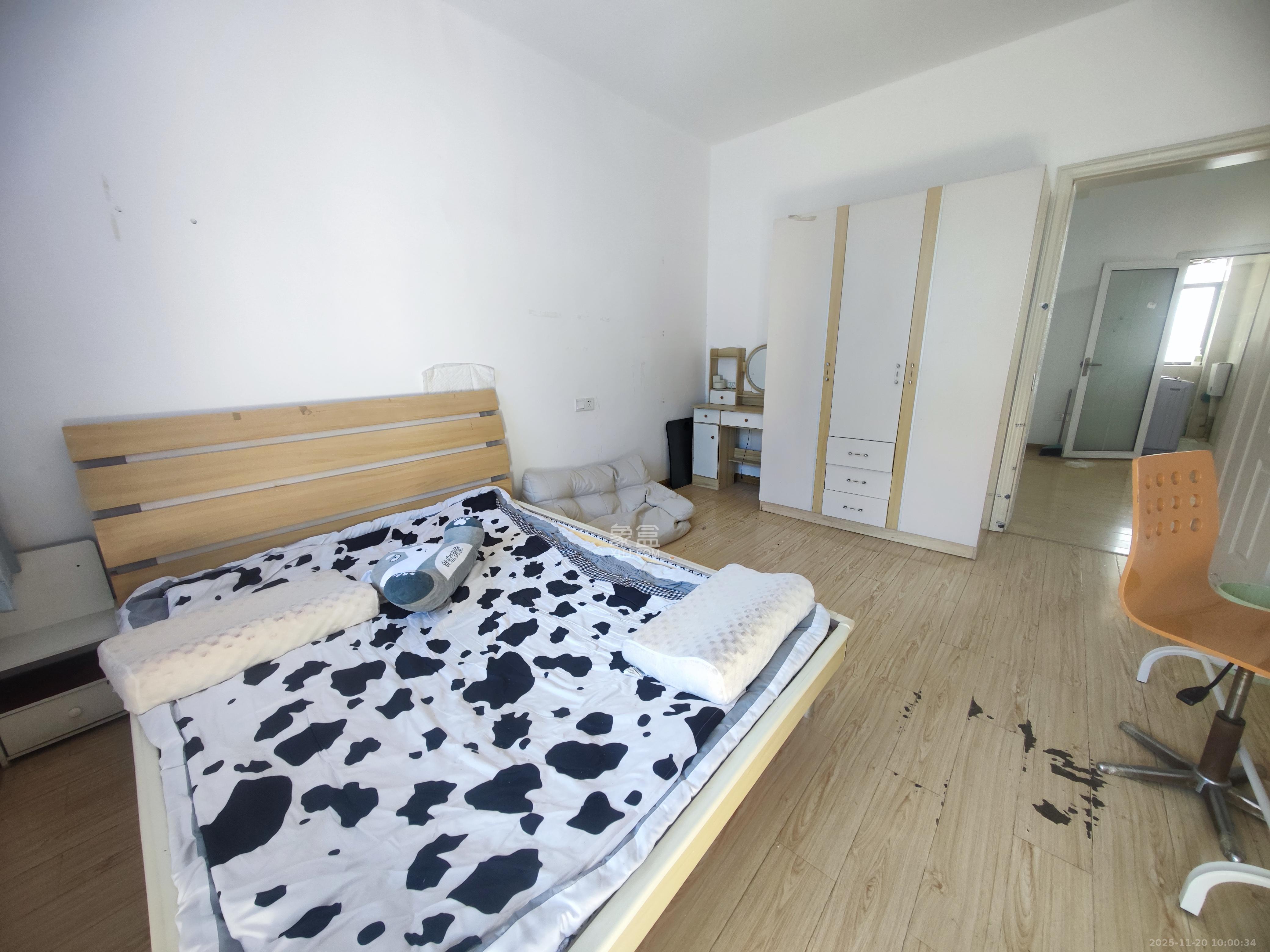 城建科研所宿舍 2室1厅1卫 2000.0元/月 城建科研所宿舍 2室1厅1卫 2000.0元/月室内图