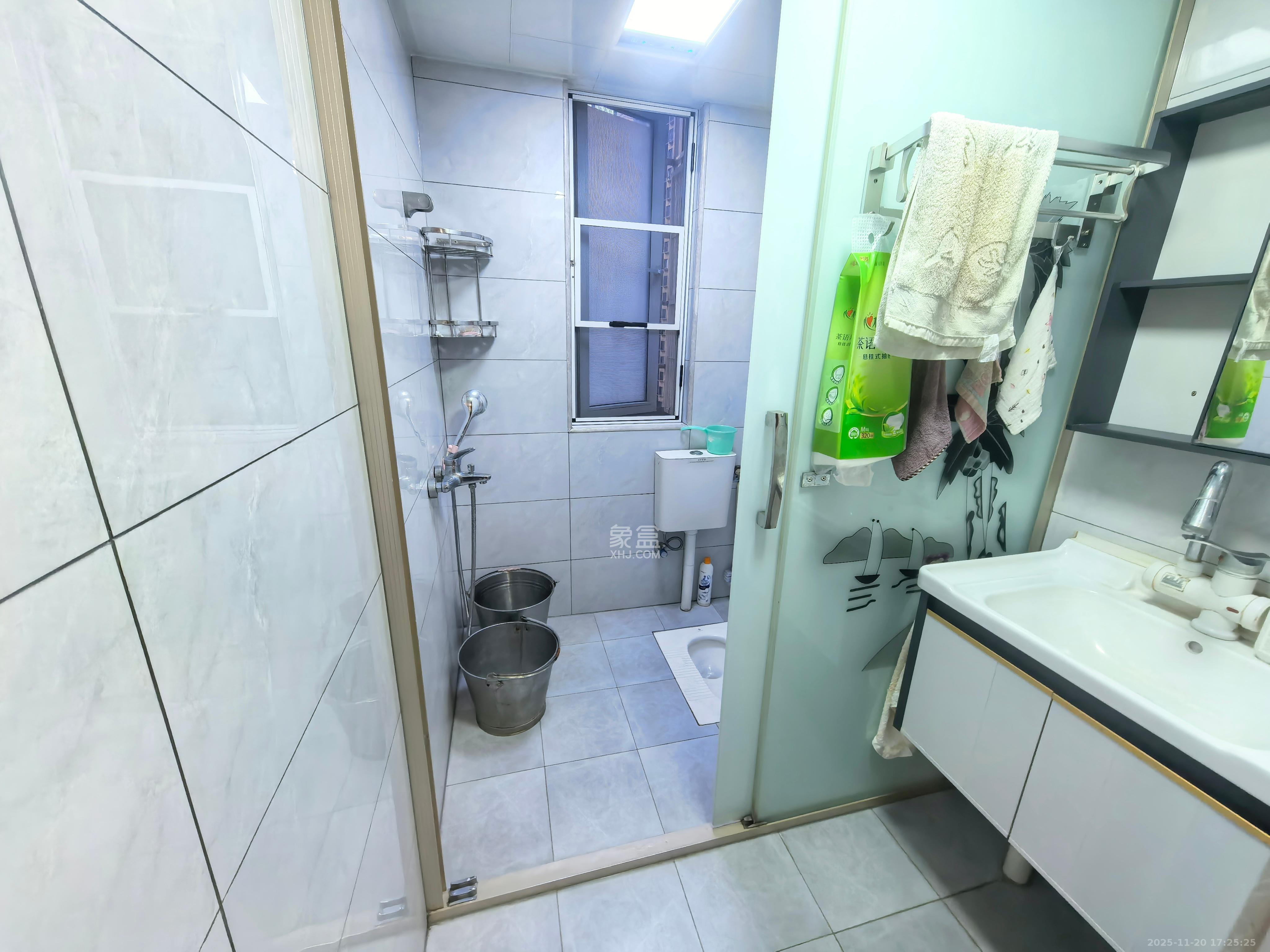 星城新宇川河苑 2室2厅1卫 1700.0元/月 星城新宇川河苑 2室2厅1卫 1700.0元/月室内图