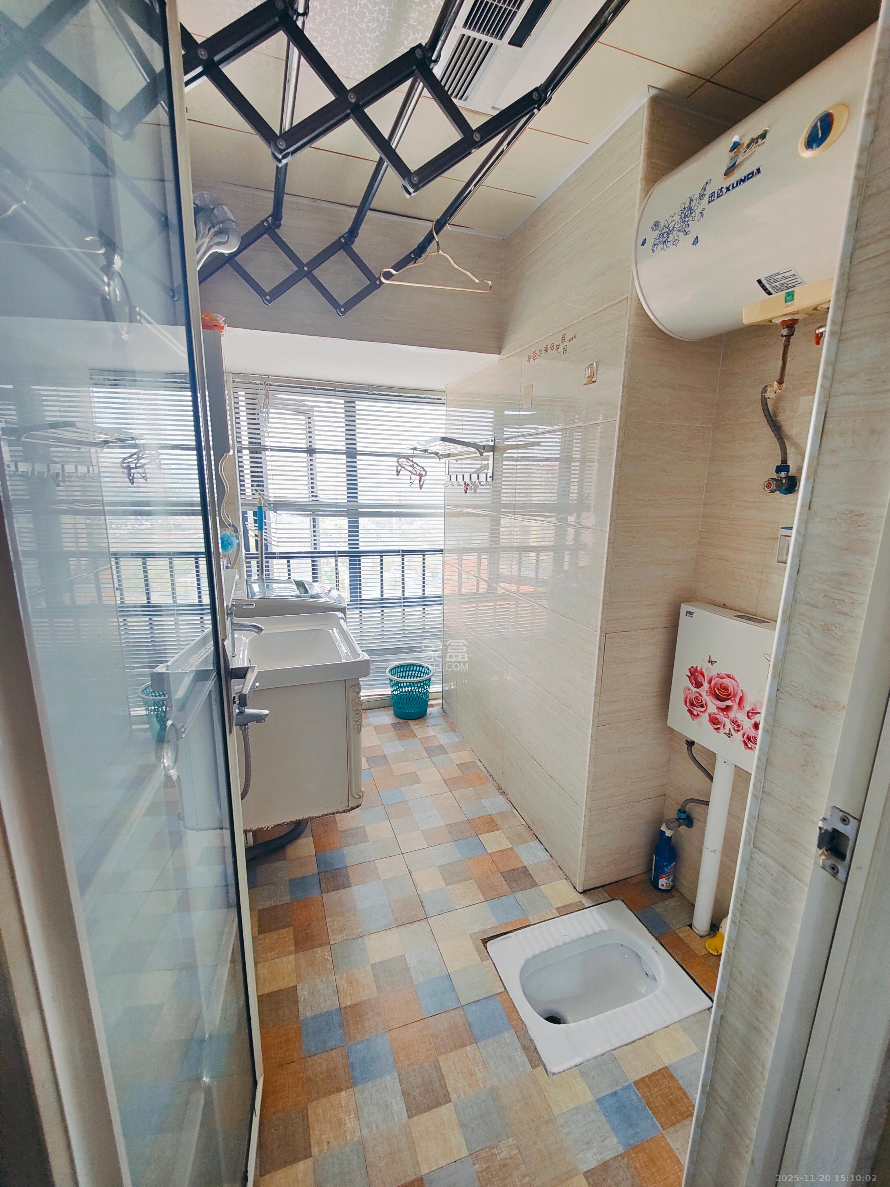 中建芙蓉嘉苑  1室1厅1卫    1200.0元/月室内图