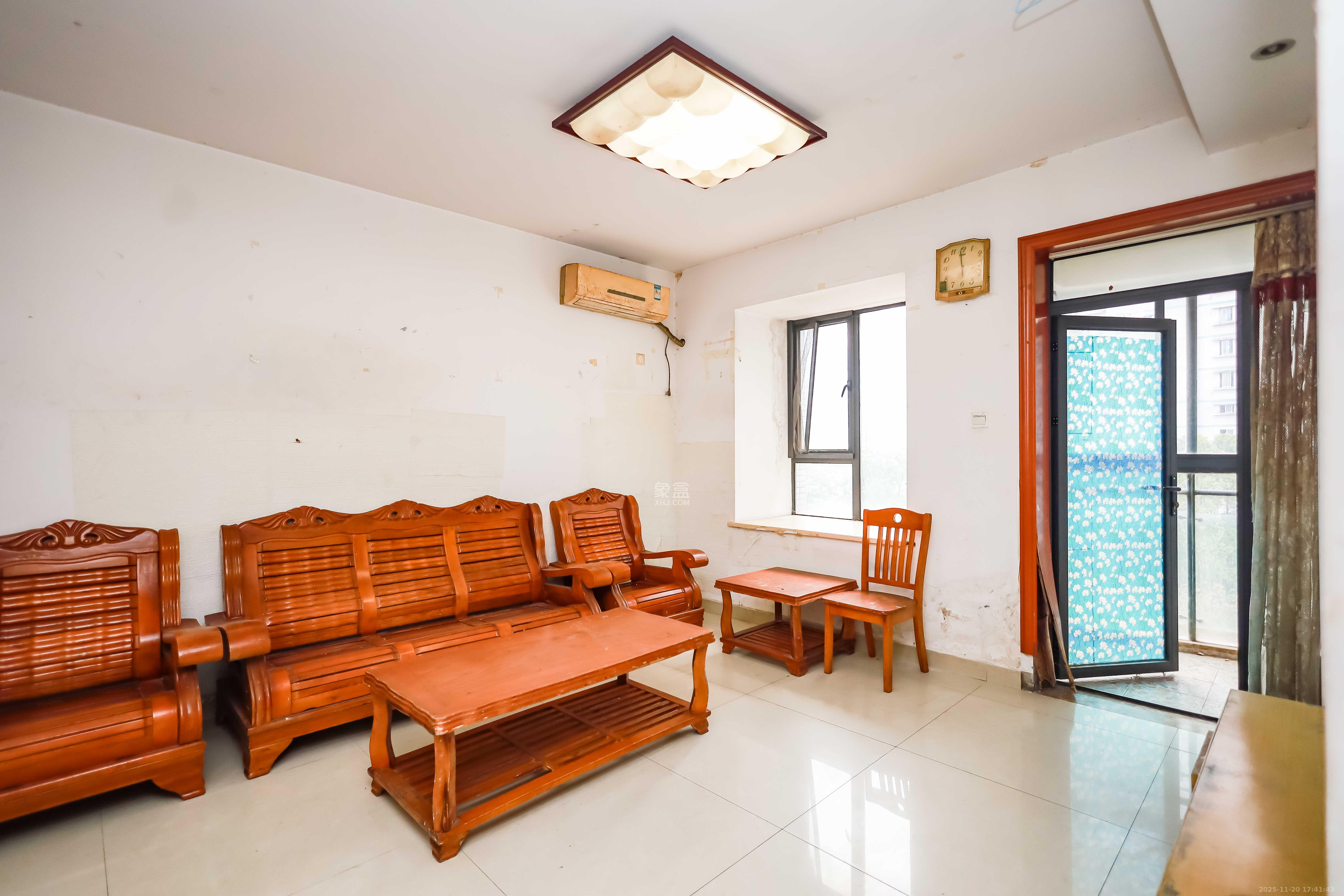 西城龙庭  3室1厅1卫    85.0万